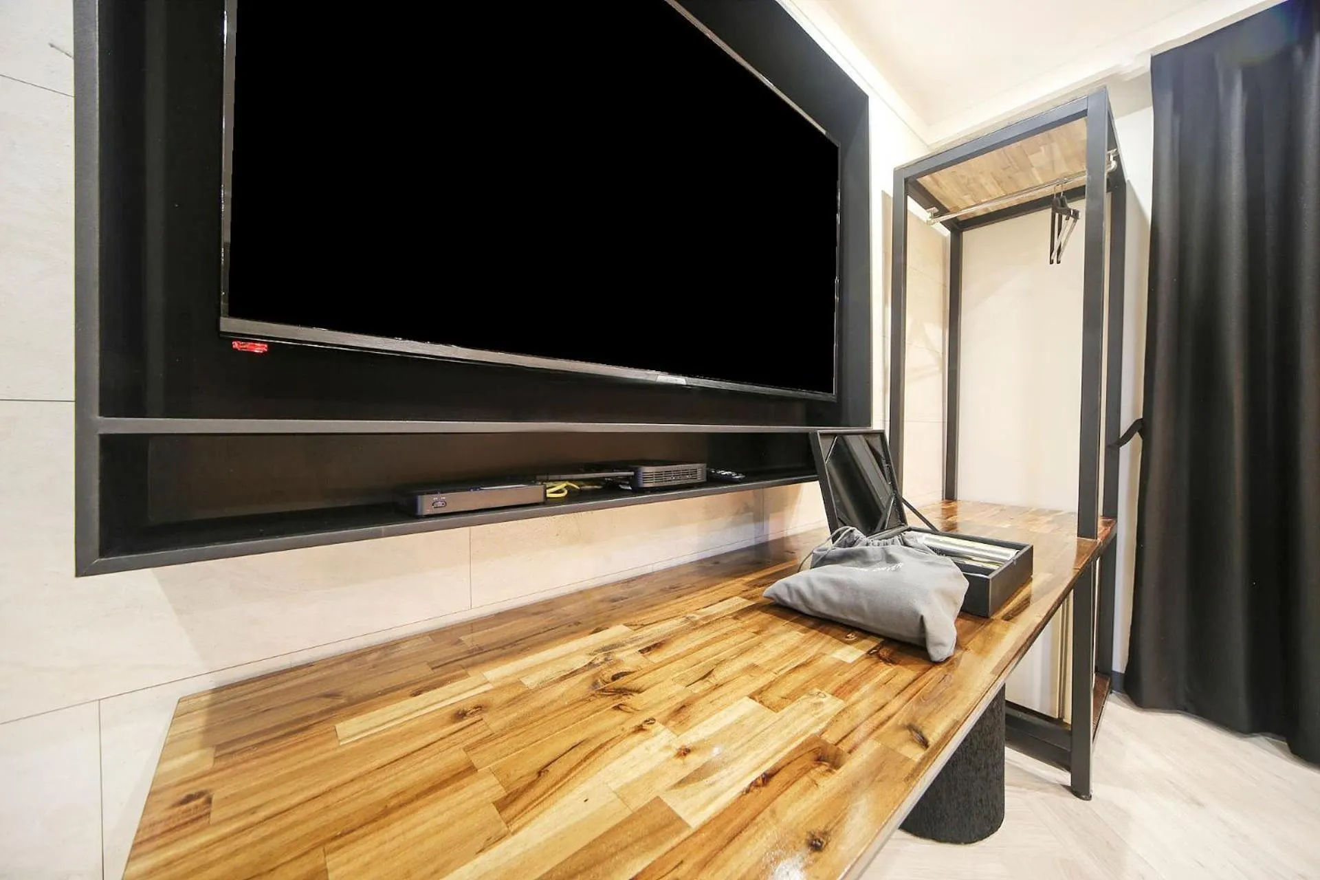 Masan First Class Hotel