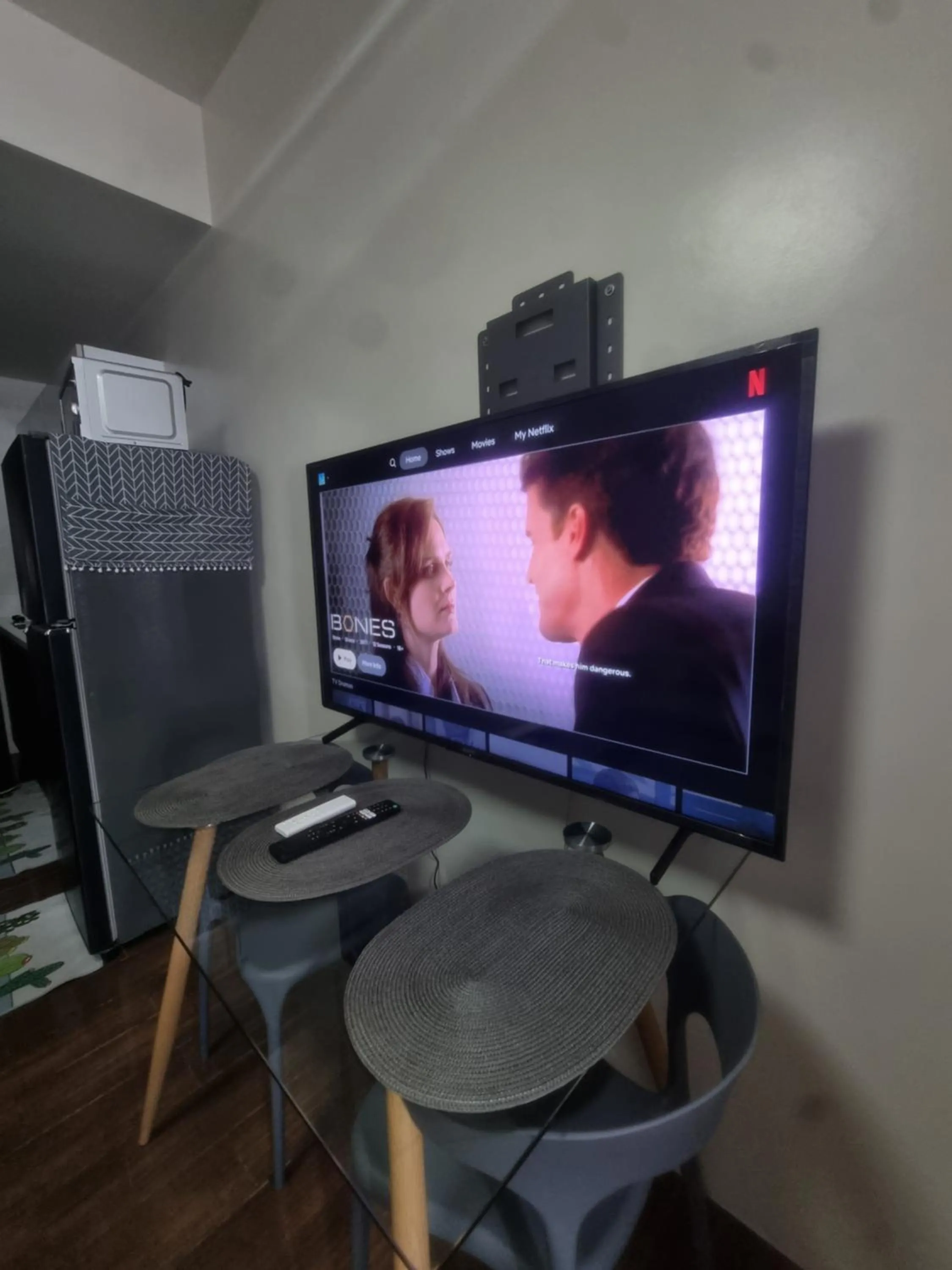 TV and multimedia in Great View 1 BR Condo in Makati near Trident Tower