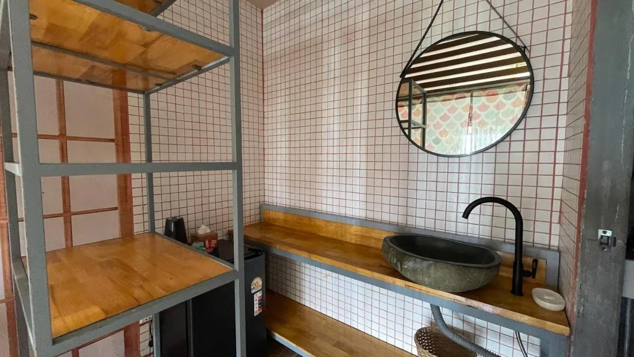 WHITE SAND ARK RESORT