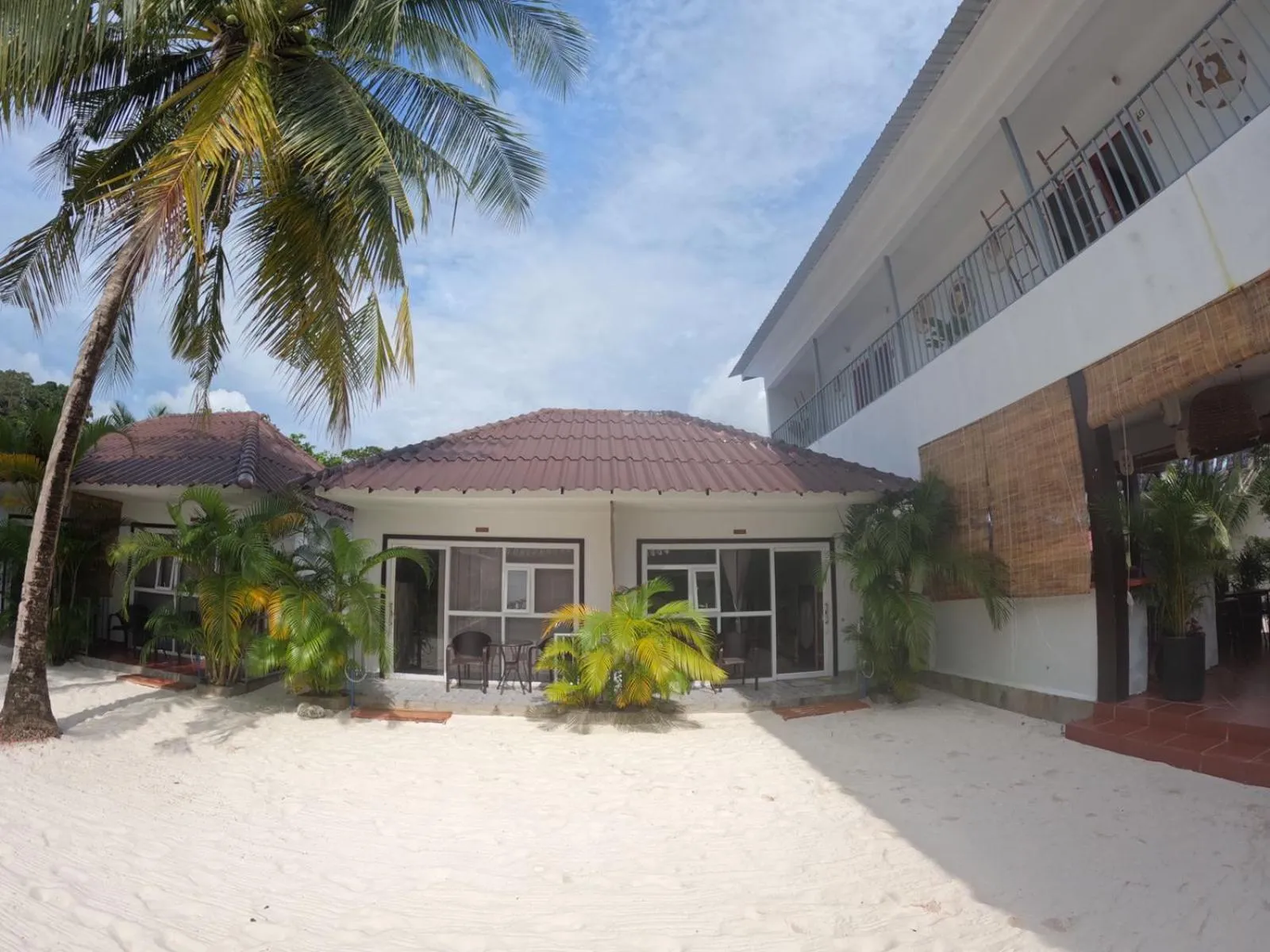 Balcony/Terrace in WHITE SAND ARK RESORT