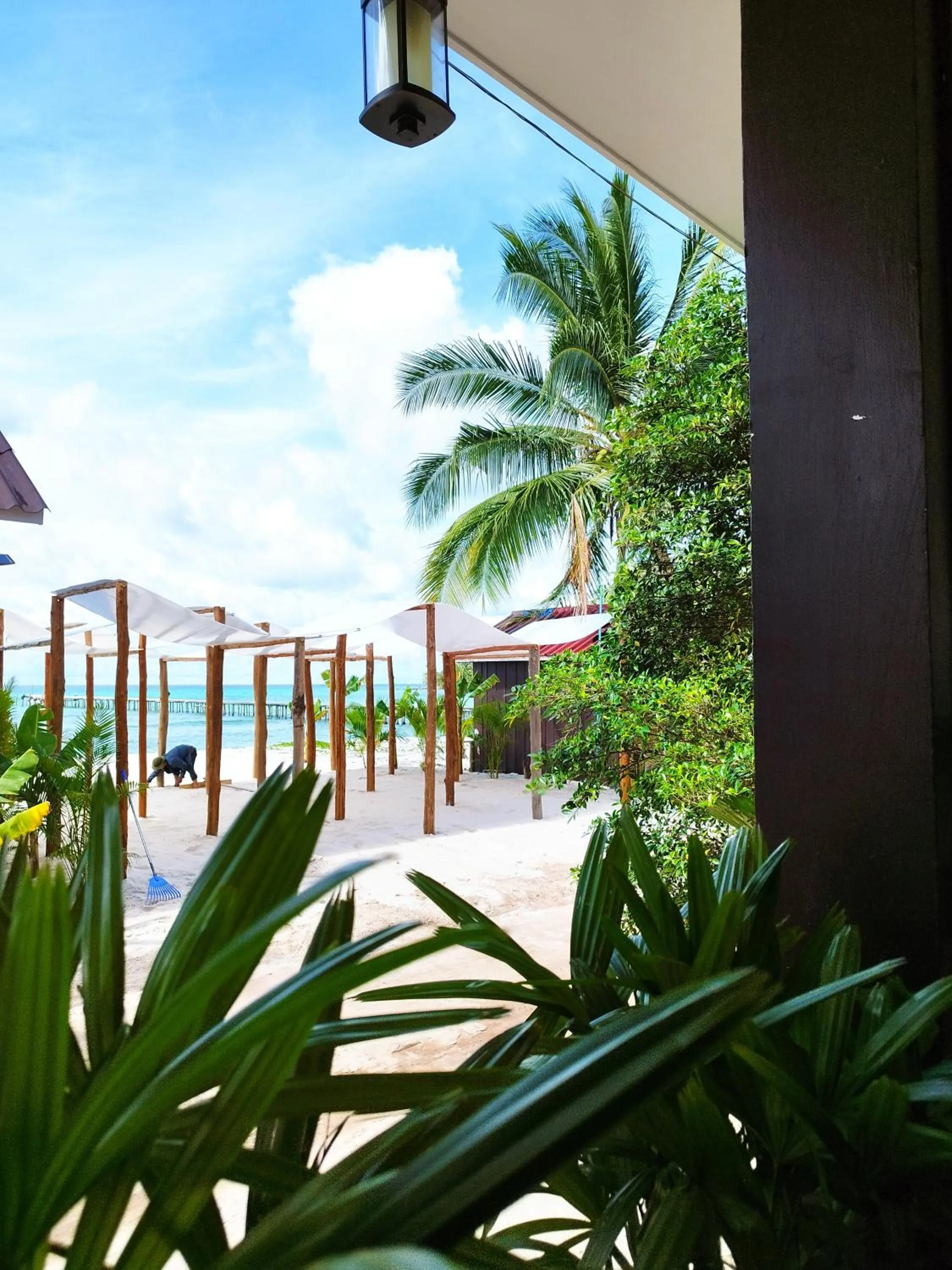 Day in WHITE SAND ARK RESORT