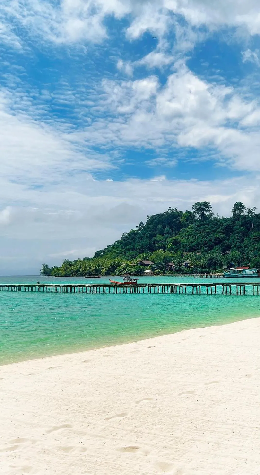 WHITE SAND ARK RESORT