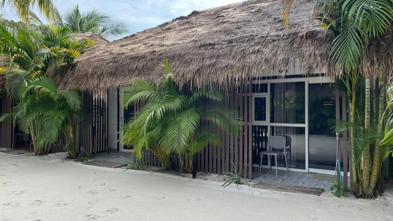 WHITE SAND ARK RESORT