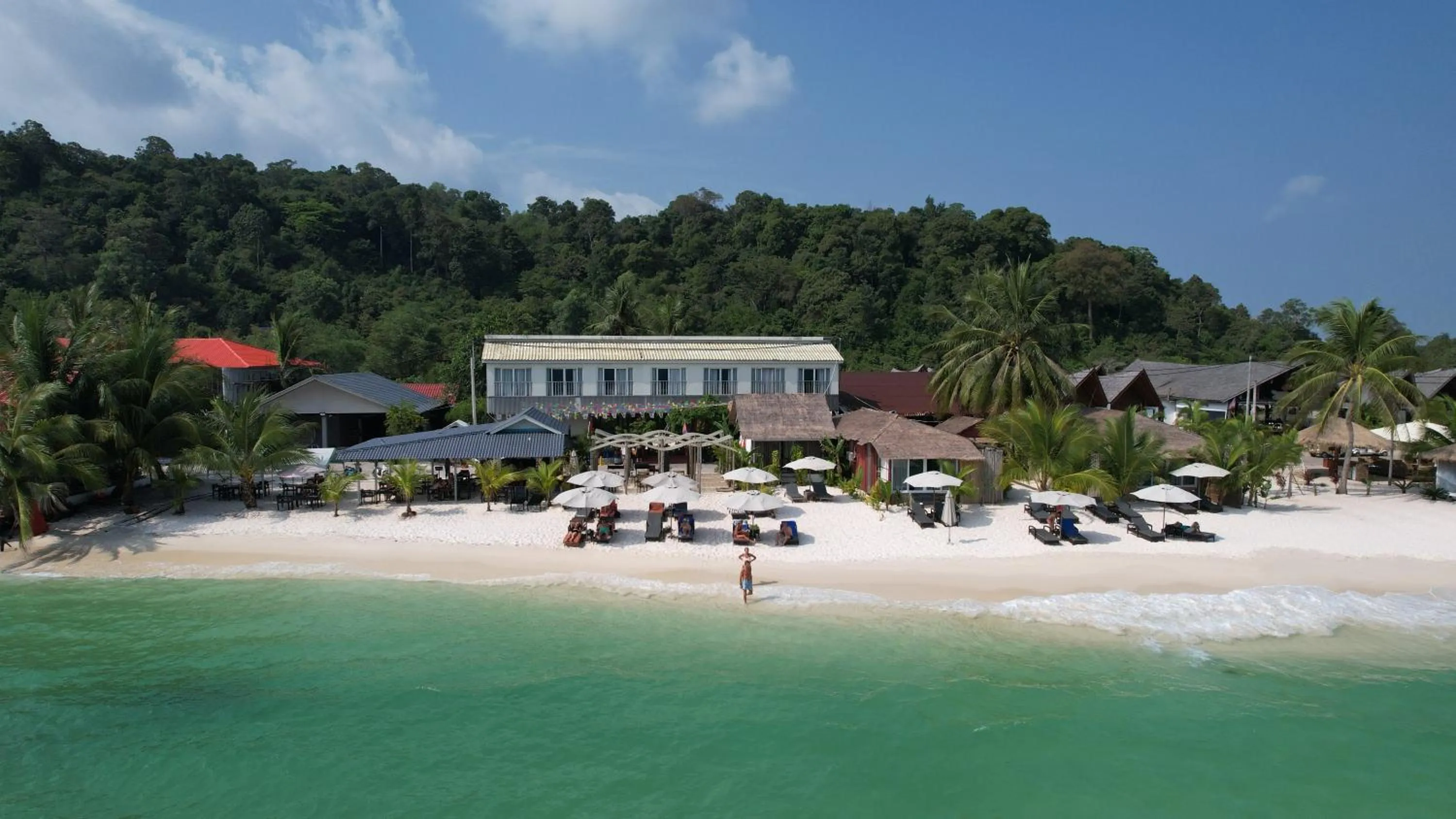 WHITE SAND ARK RESORT
