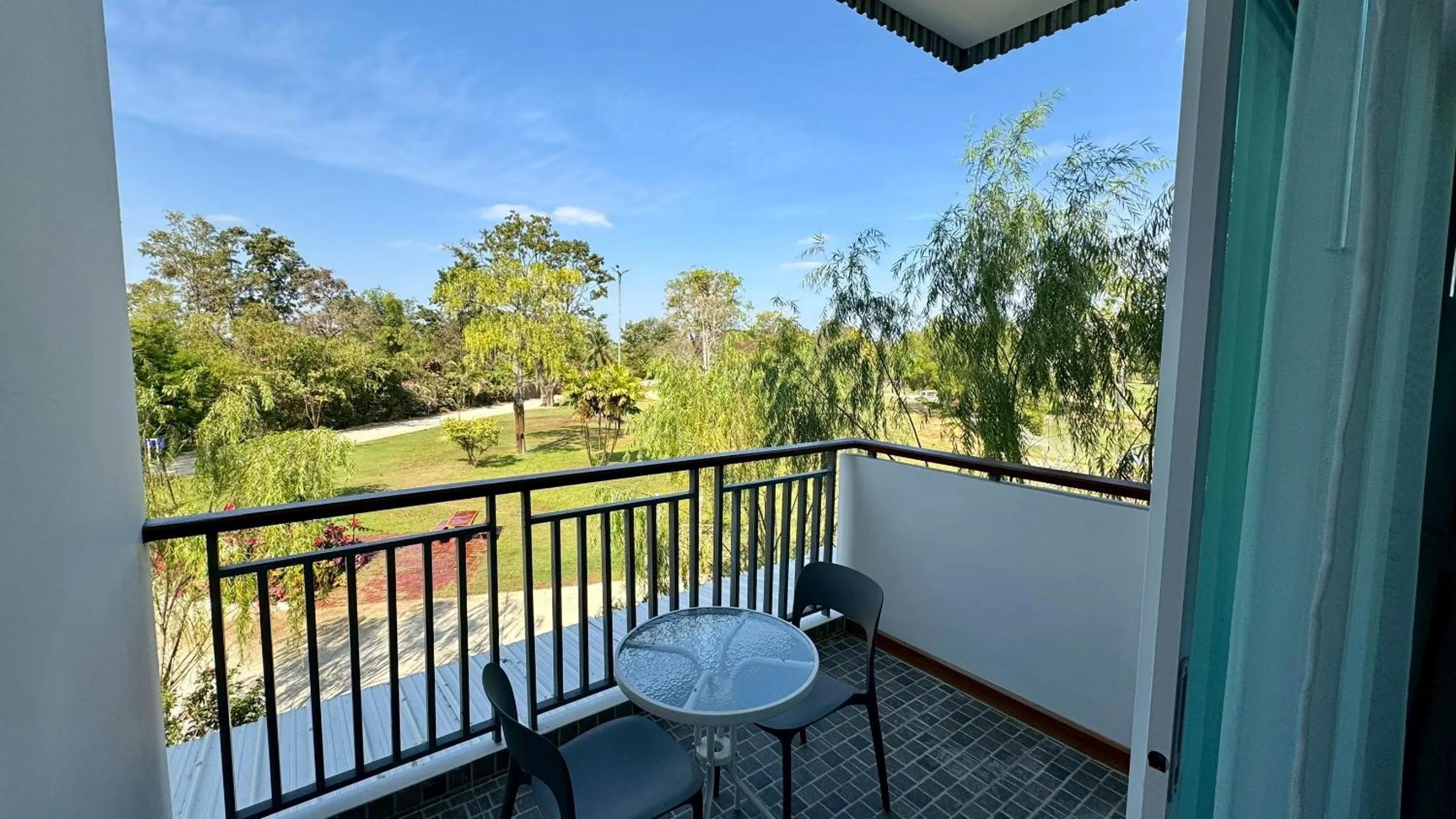 Balcony/Terrace in Baan Suan Khun Ta and Golf Resort