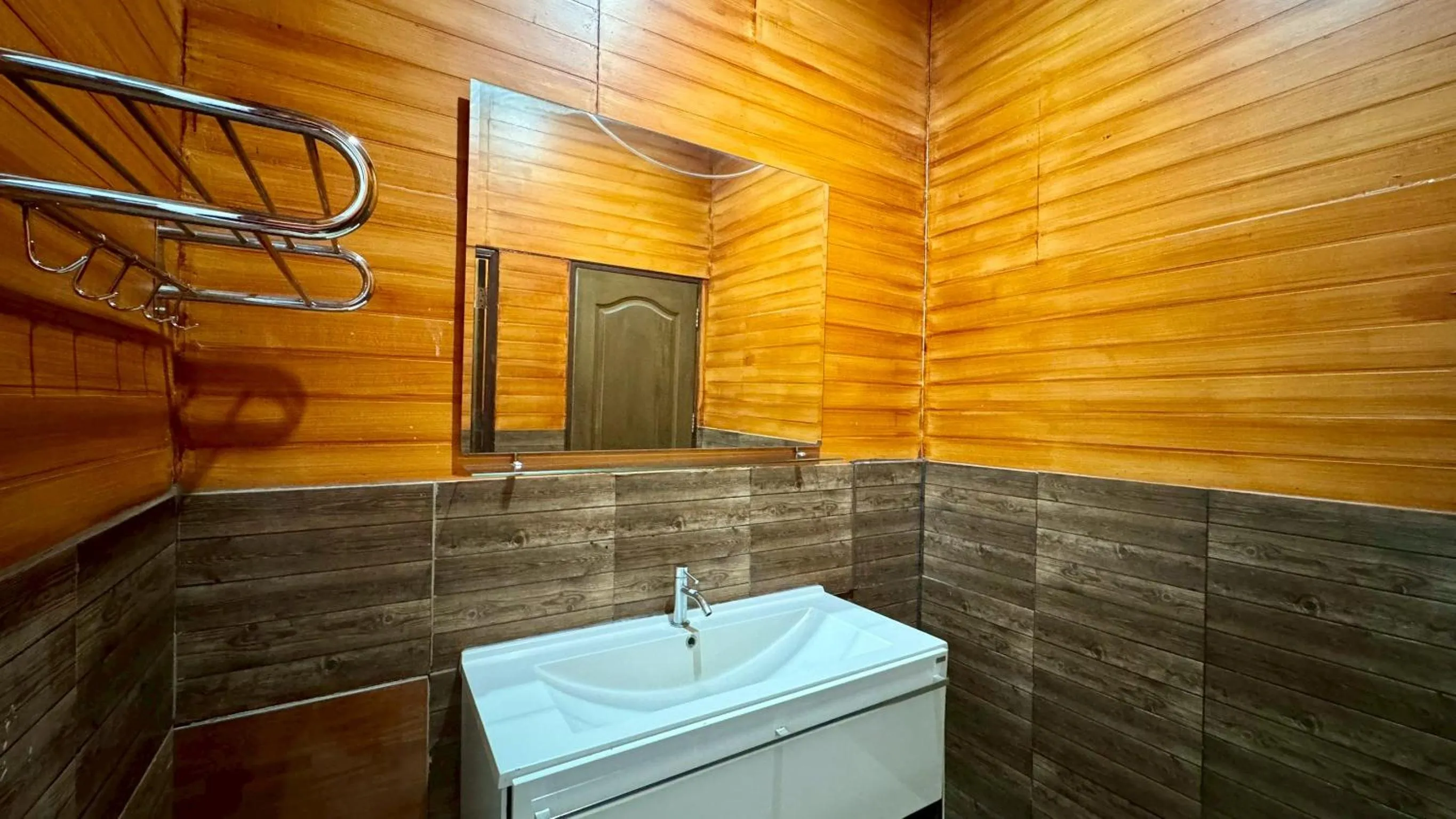 Bathroom in Baan Suan Khun Ta and Golf Resort