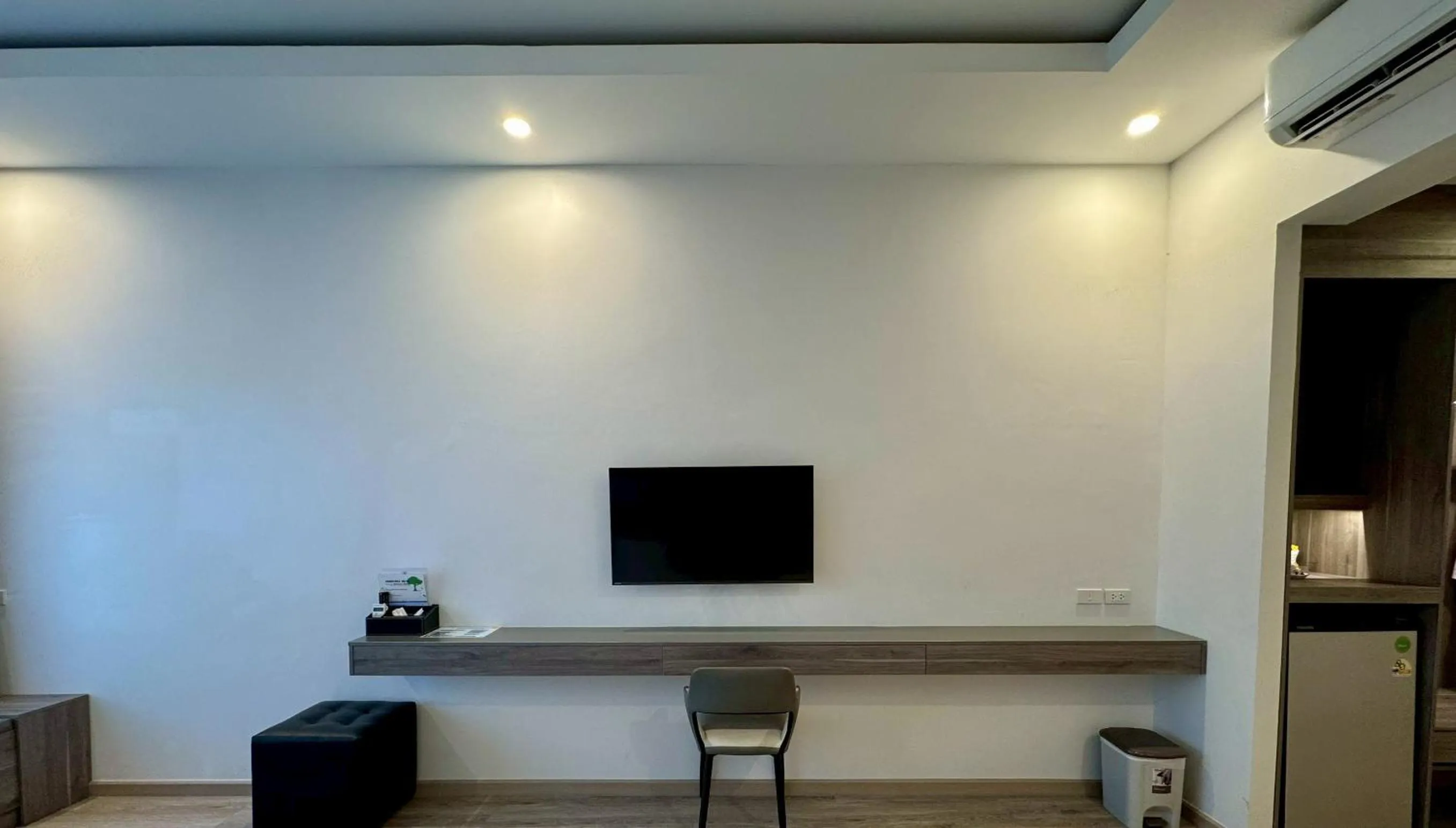 TV and multimedia in Baan Suan Khun Ta and Golf Resort