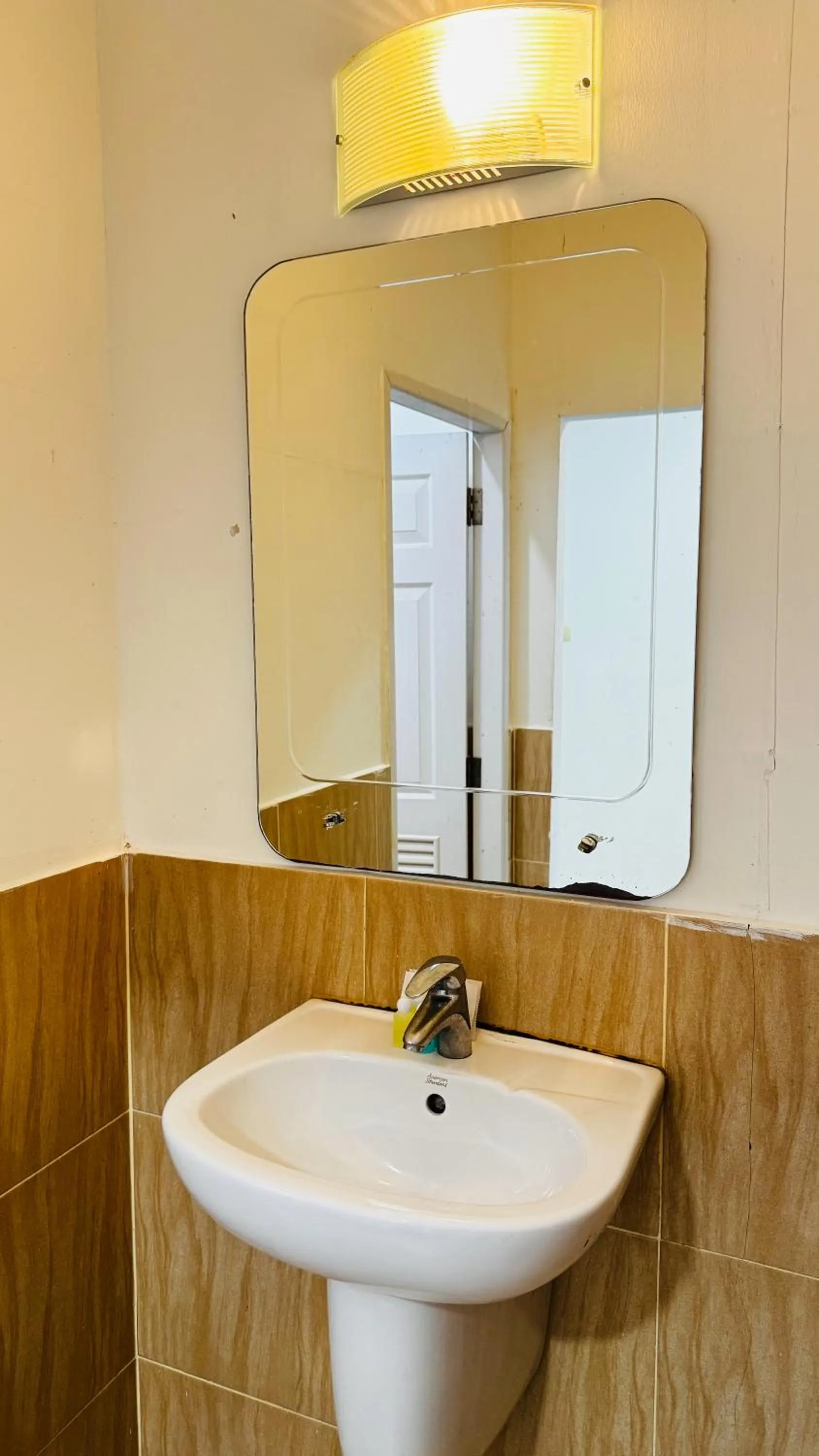 Bathroom in Baan Suan Khun Ta and Golf Resort