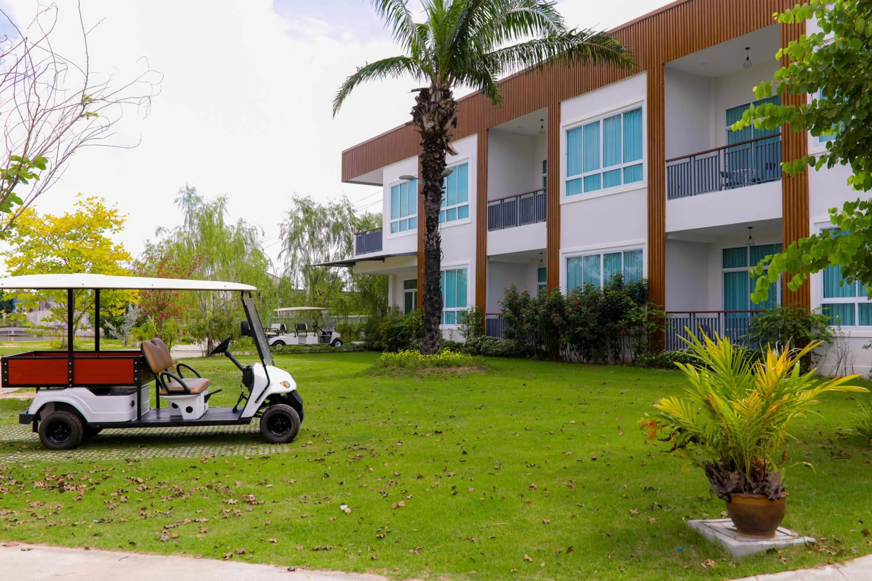 Garden in Baan Suan Khun Ta and Golf Resort