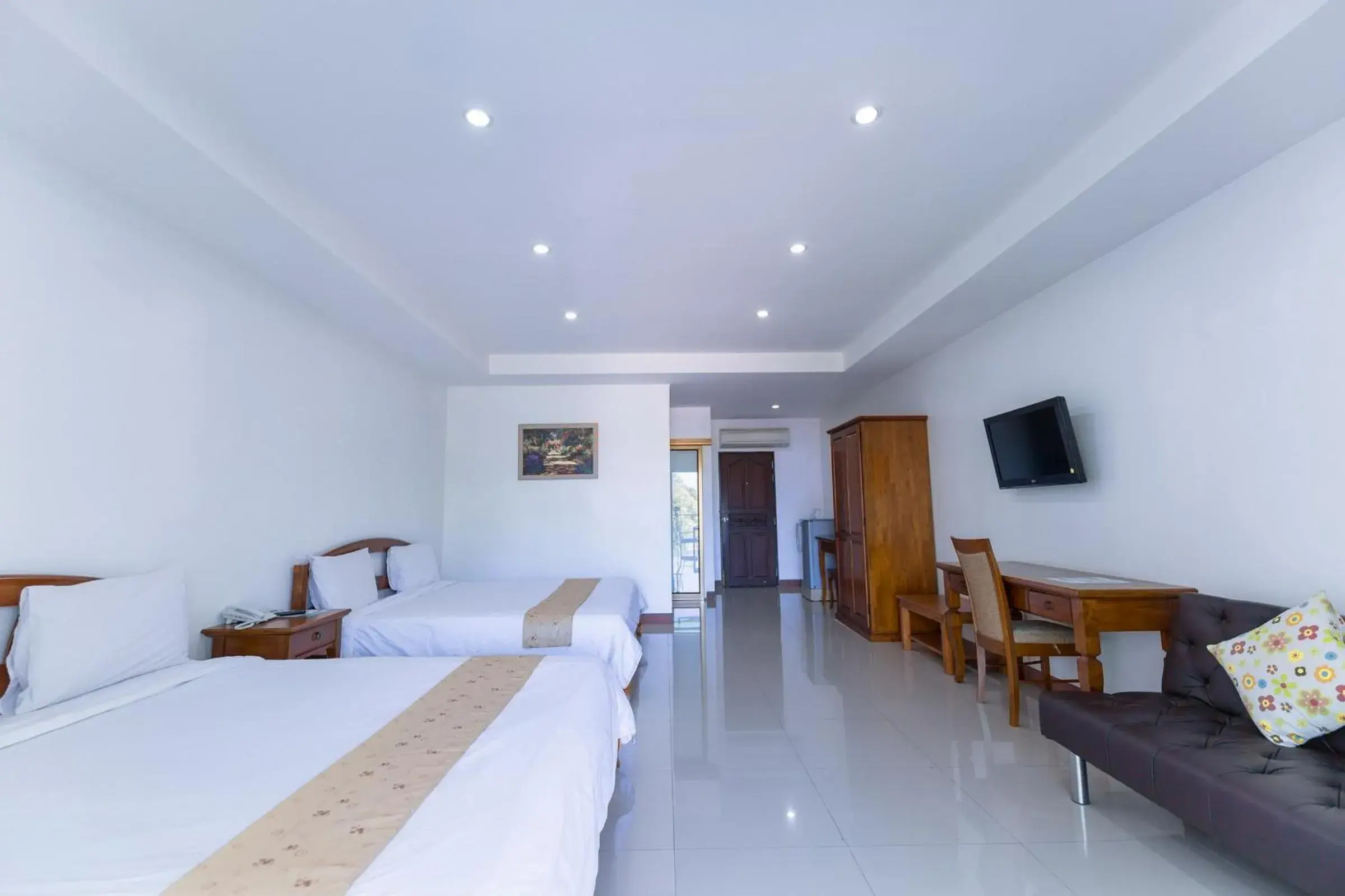 Photo of the whole room, Bed in Baan Suan Khun Ta and Golf Resort Photo of the whole room, Bed in Baan Suan Khun Ta and Golf Resort