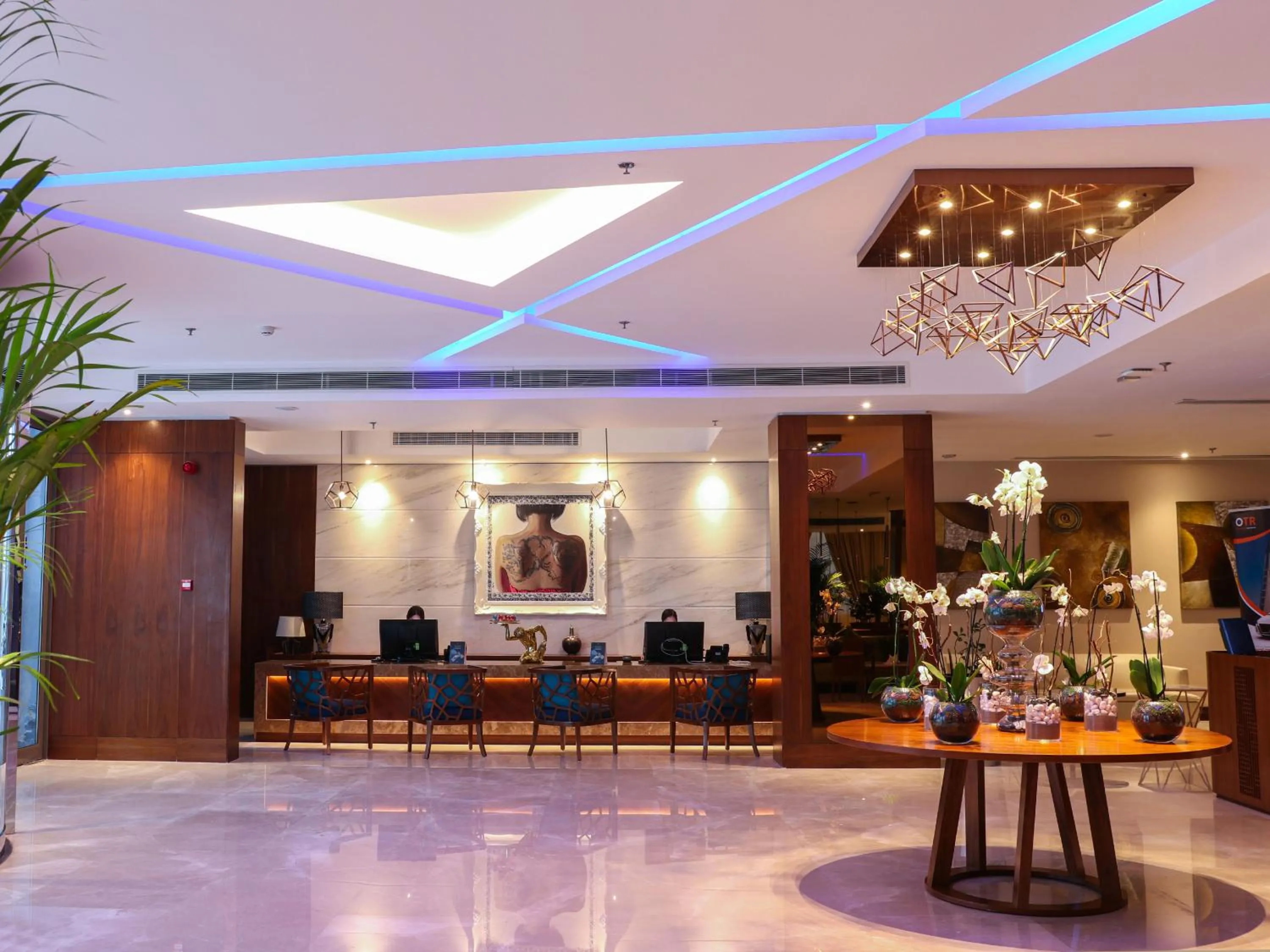 Lobby or reception in The Seven Hotel