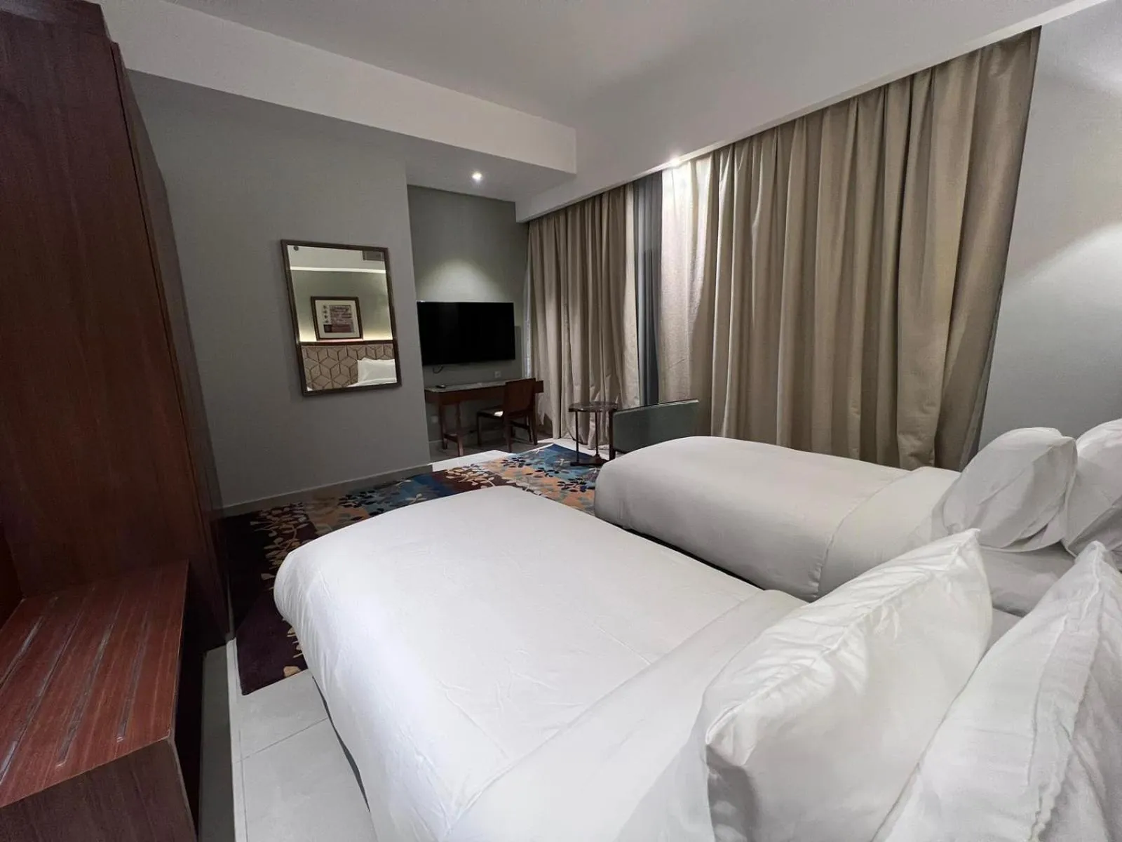 Bedroom, Bed in The Seven Hotel