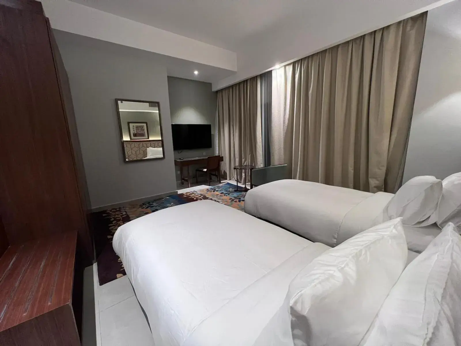 Twin Suite with City view - single occupancy in The Seven Hotel Twin Suite with City view - single occupancy in The Seven Hotel