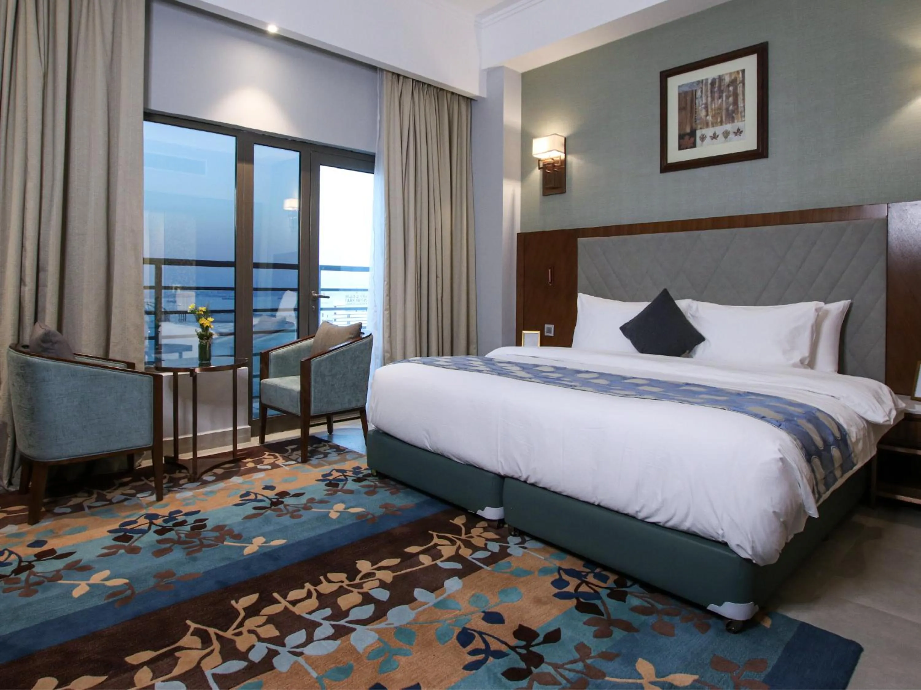 Bedroom, Bed in The Seven Hotel