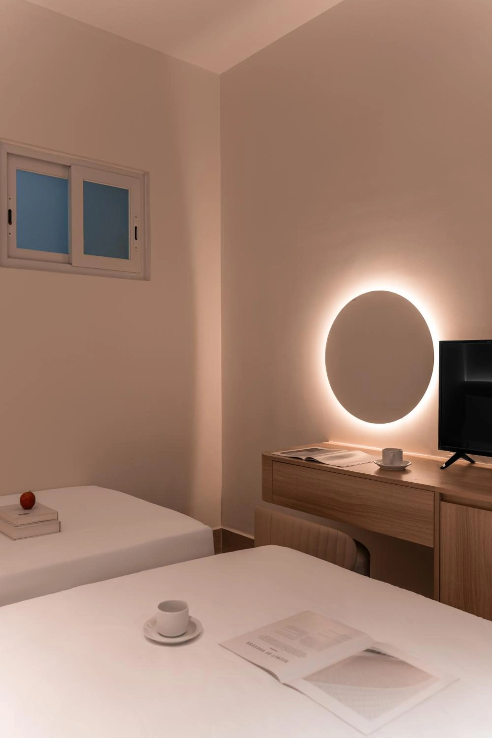 Bed in The Cozy Inn Hotel Ho Chi Minh