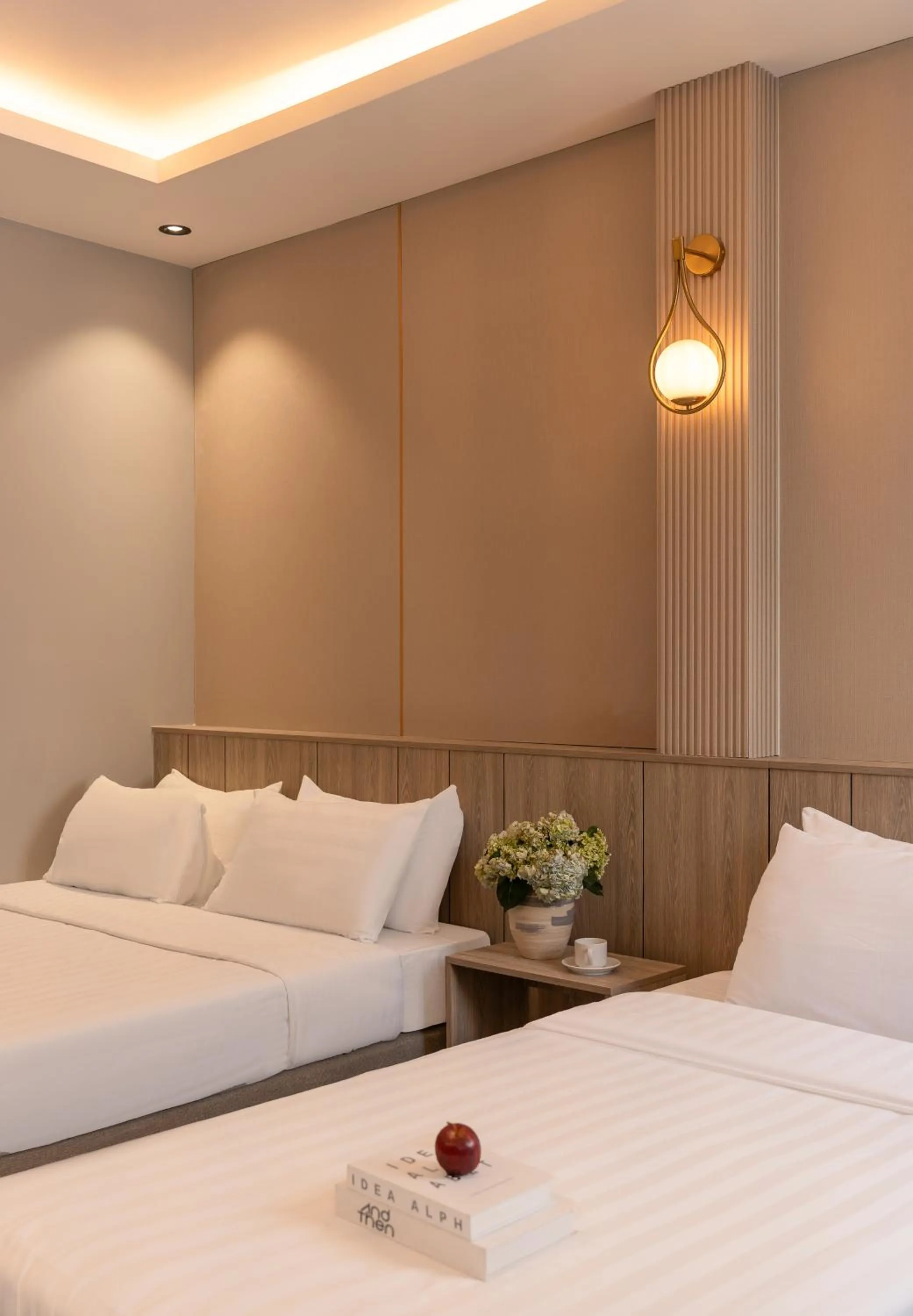 Bed in The Cozy Inn Hotel Ho Chi Minh