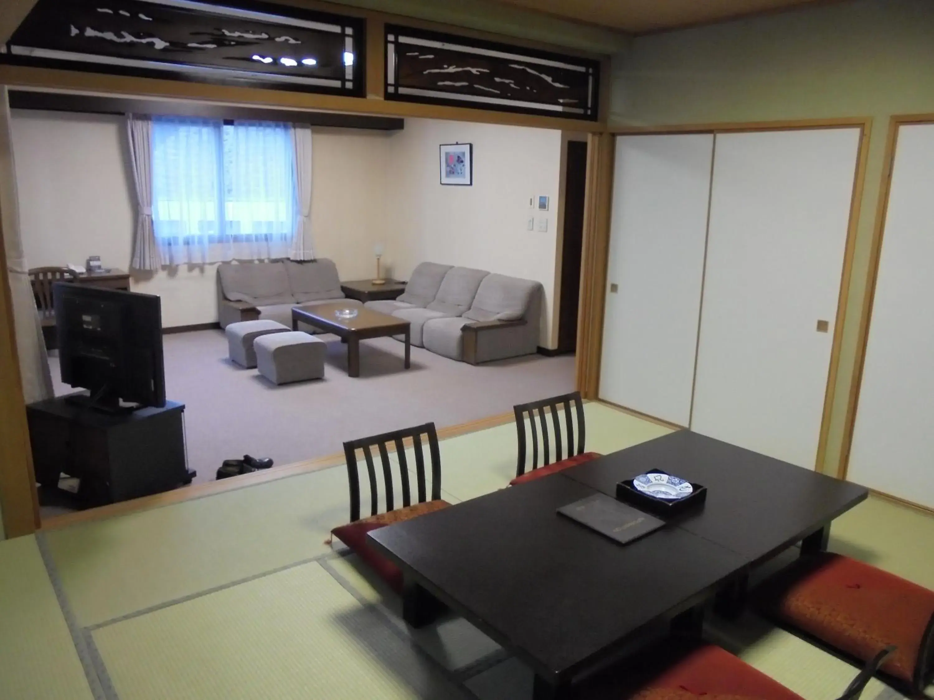 Photo of the whole room in Mount View Hotel Photo of the whole room in Mount View Hotel