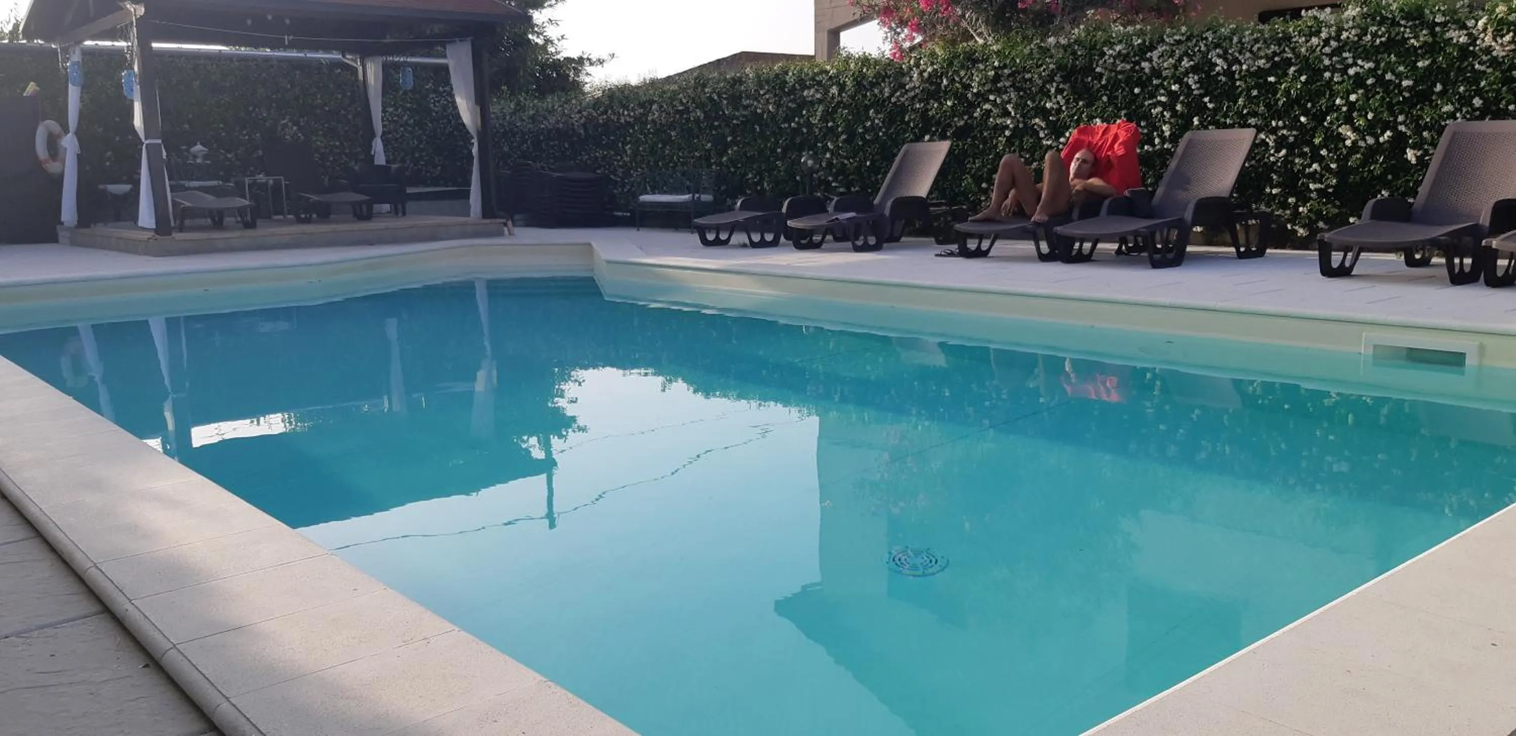 Swimming pool in Nonna Anita Palace Narni