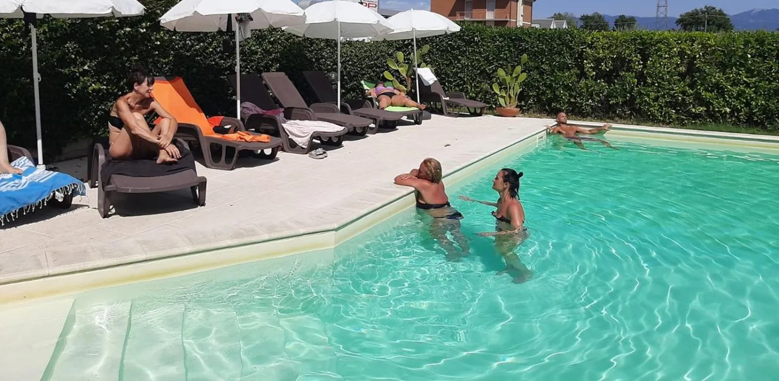 Swimming pool in Nonna Anita Palace Narni