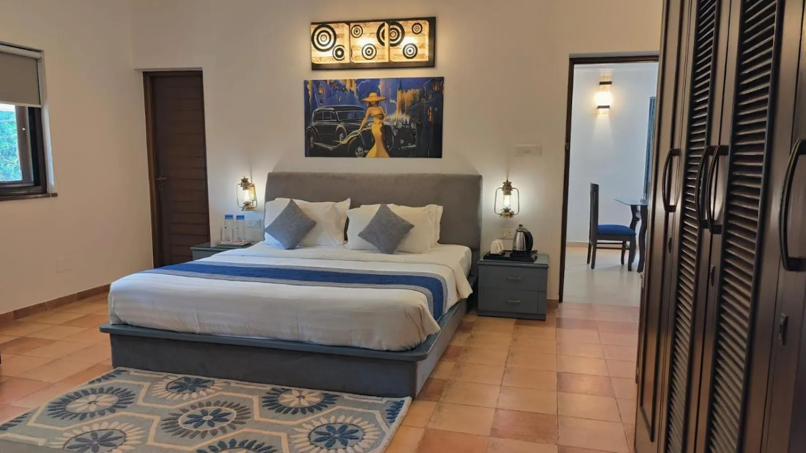 Bed in La Sunila suites Baga by WSI