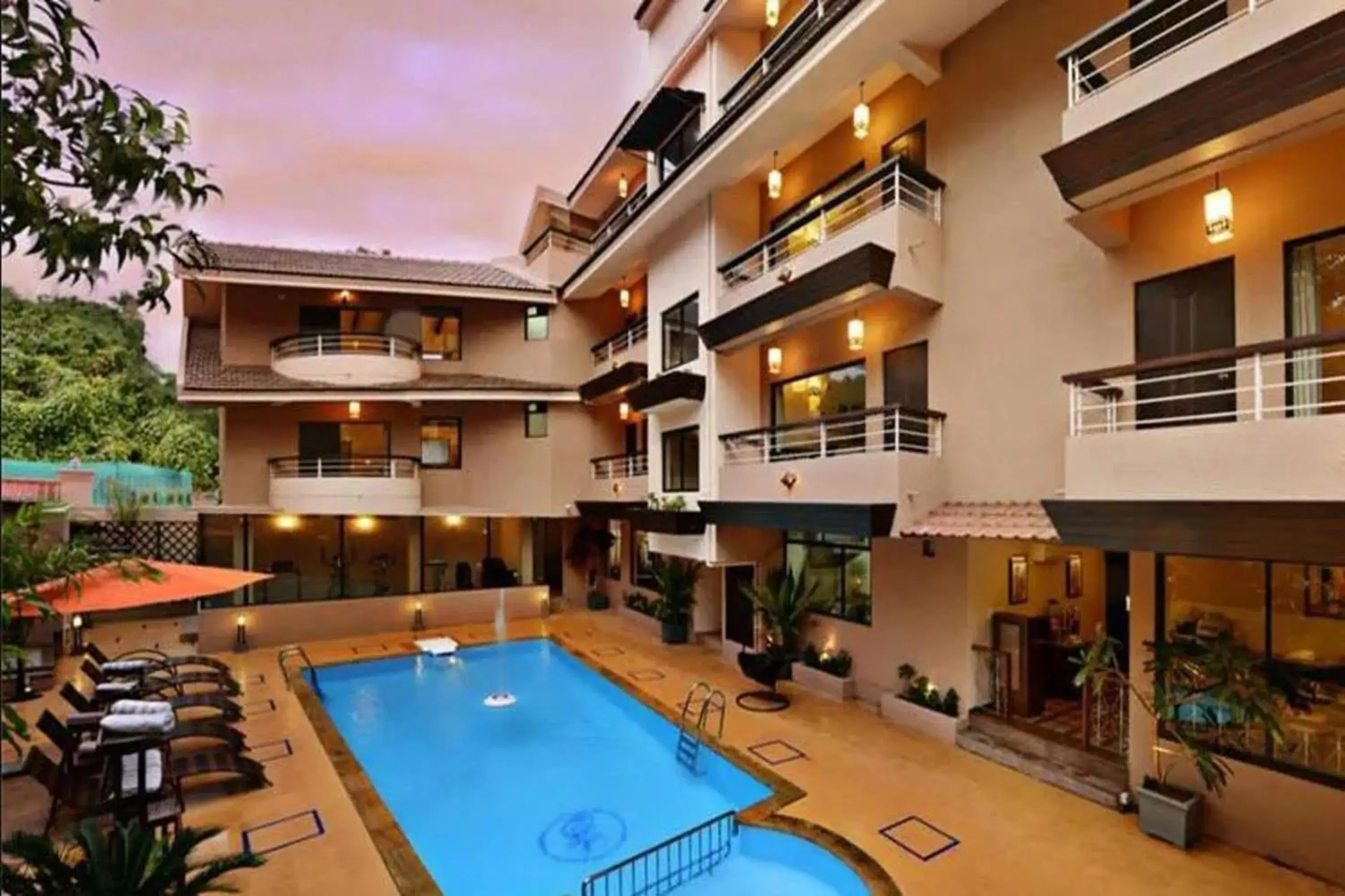 Swimming pool in La Sunila Suites & Villas by WSI, Baga Swimming pool in La Sunila Suites & Villas by WSI, Baga