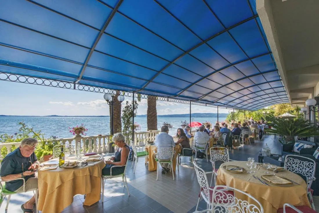 Lake view in Hotel Lido - Beach and Palace