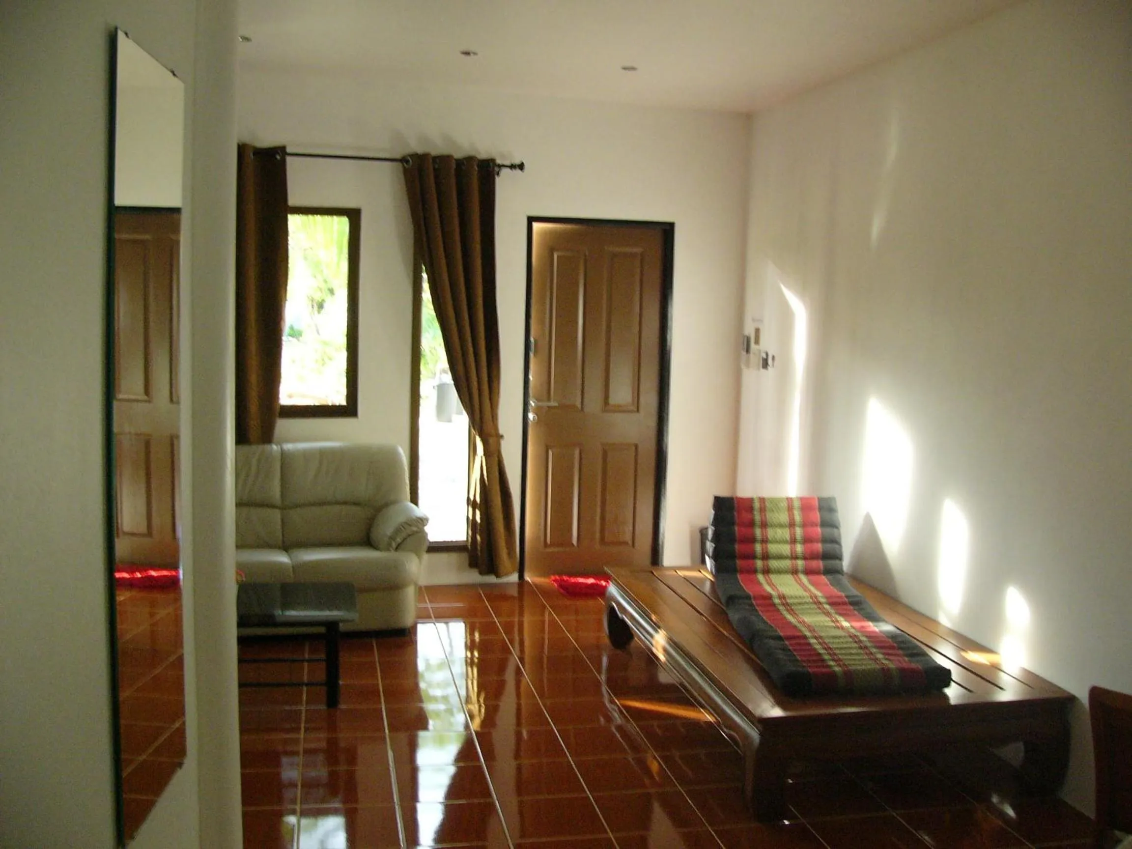 Photo of the whole room in Kevin Resort