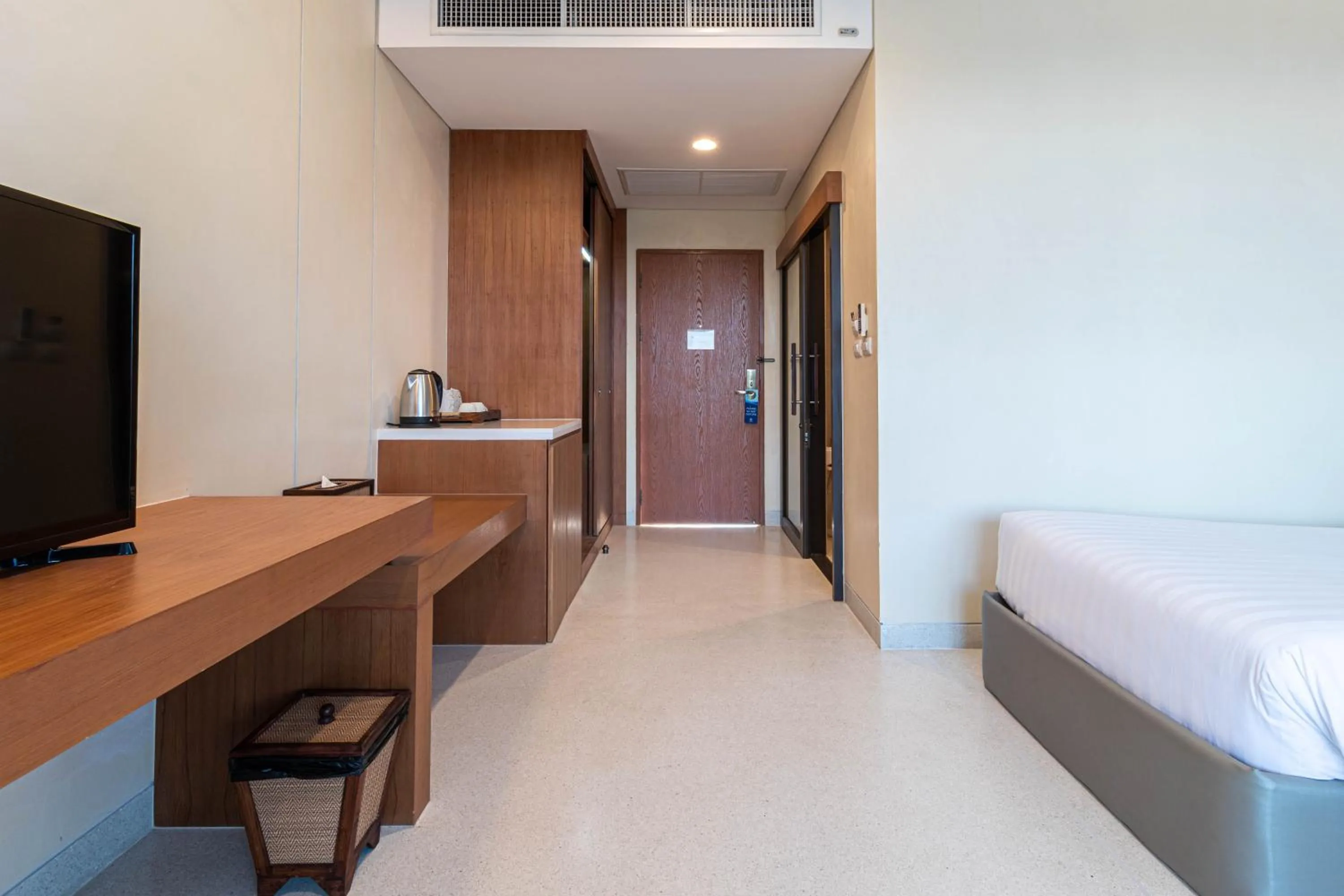 Photo of the whole room in Sea Sand Sun Hua Hin by JC Kevin Hotel & Resort