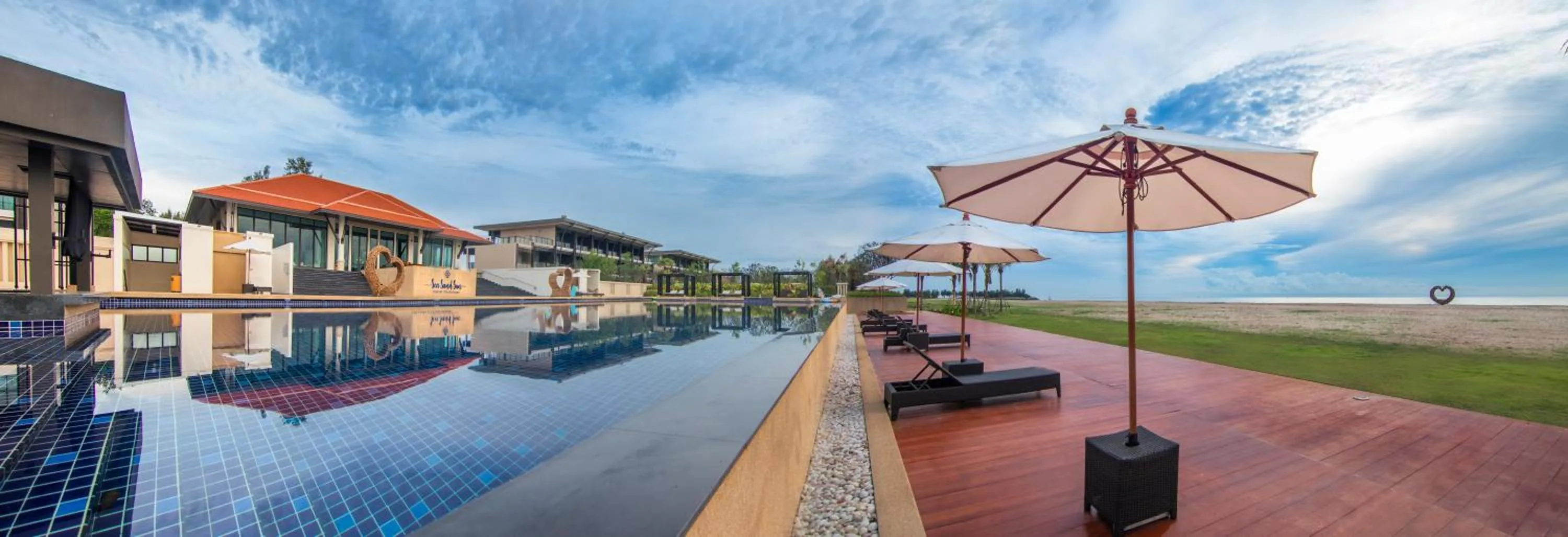 Swimming pool in Sea Sand Sun Hua Hin by JC Kevin Hotel & Resort