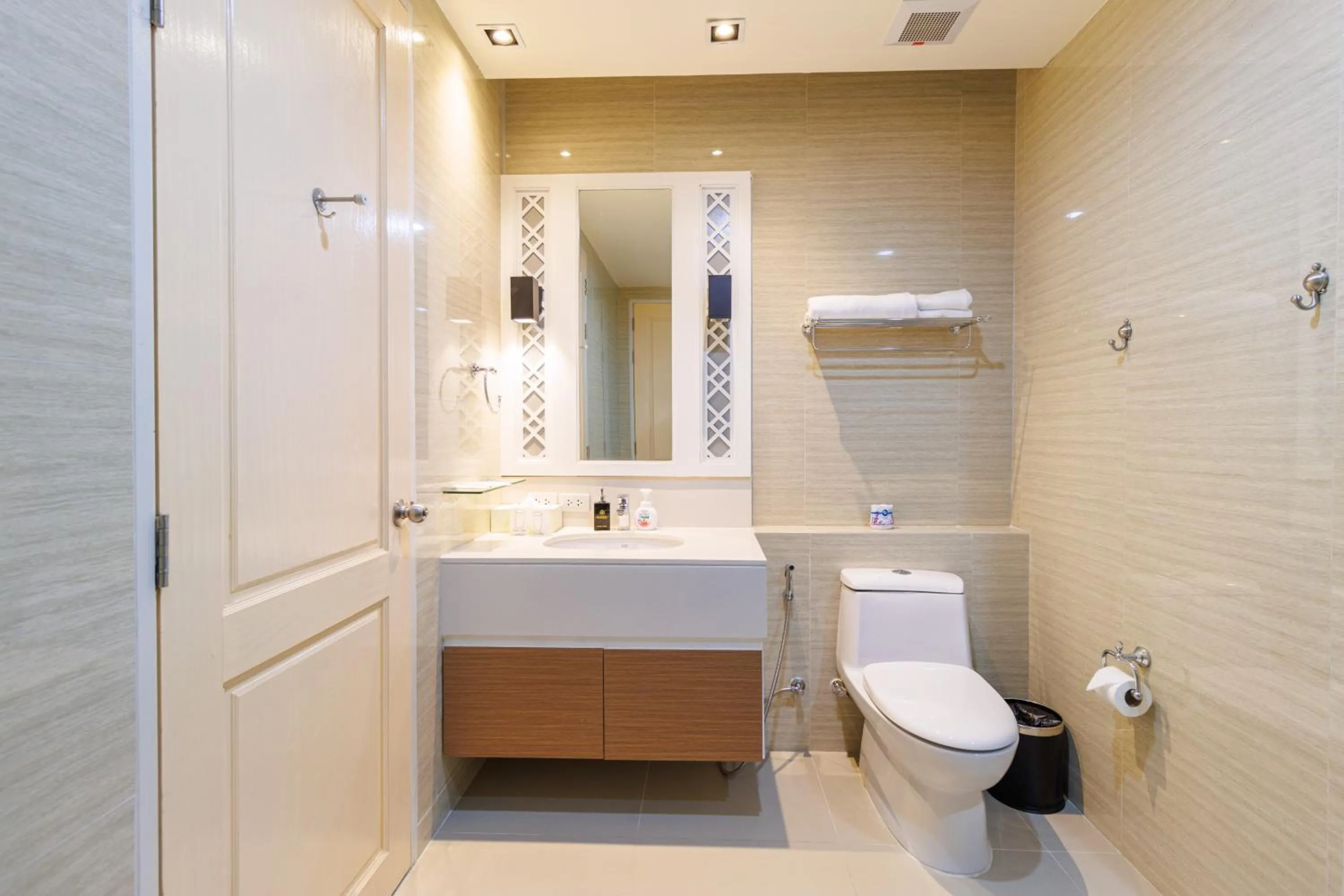 Bathroom in Sea Sand Sun Hua Hin by JC Kevin Hotel & Resort