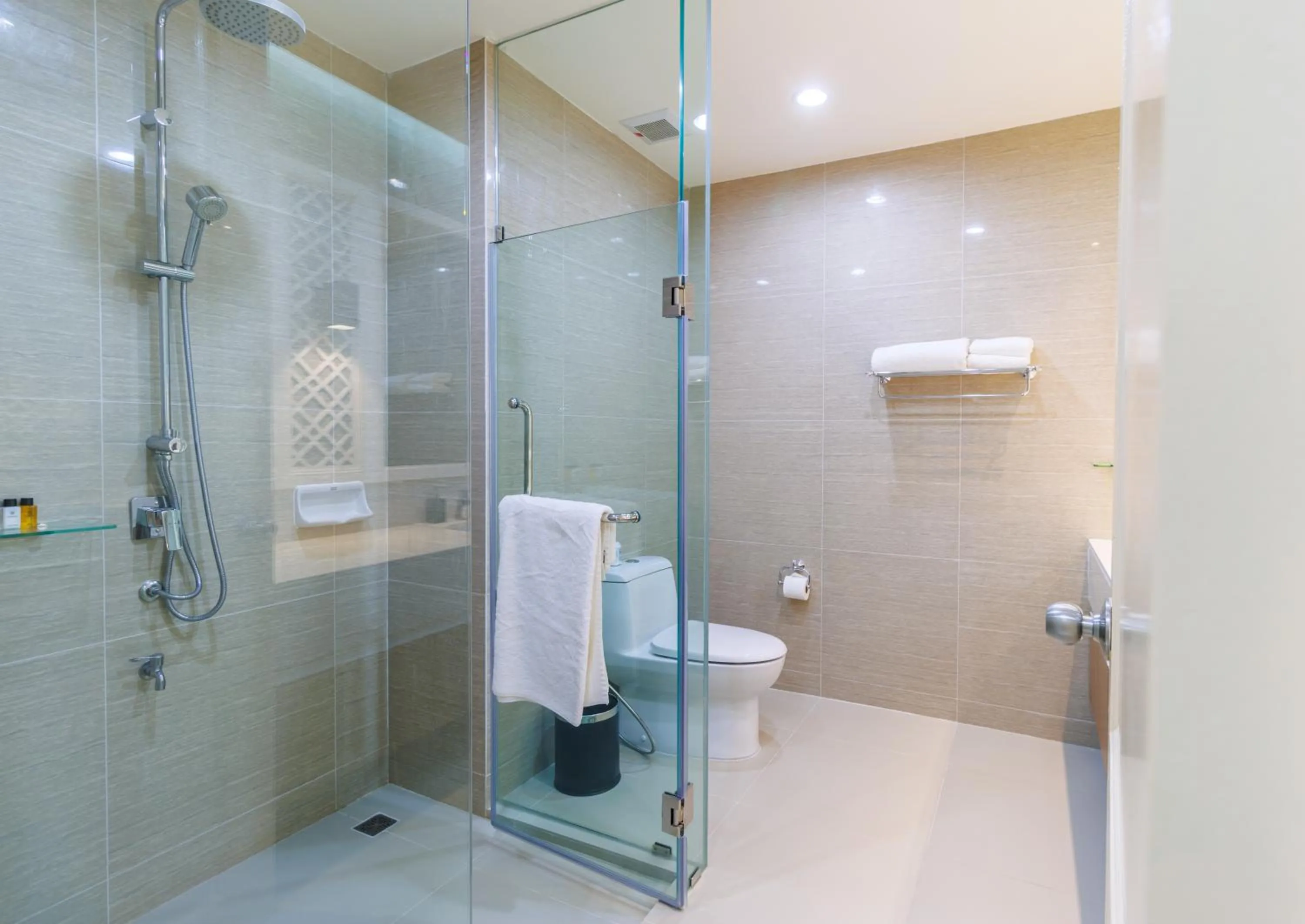 Bathroom in Sea Sand Sun Hua Hin by JC Kevin Hotel & Resort