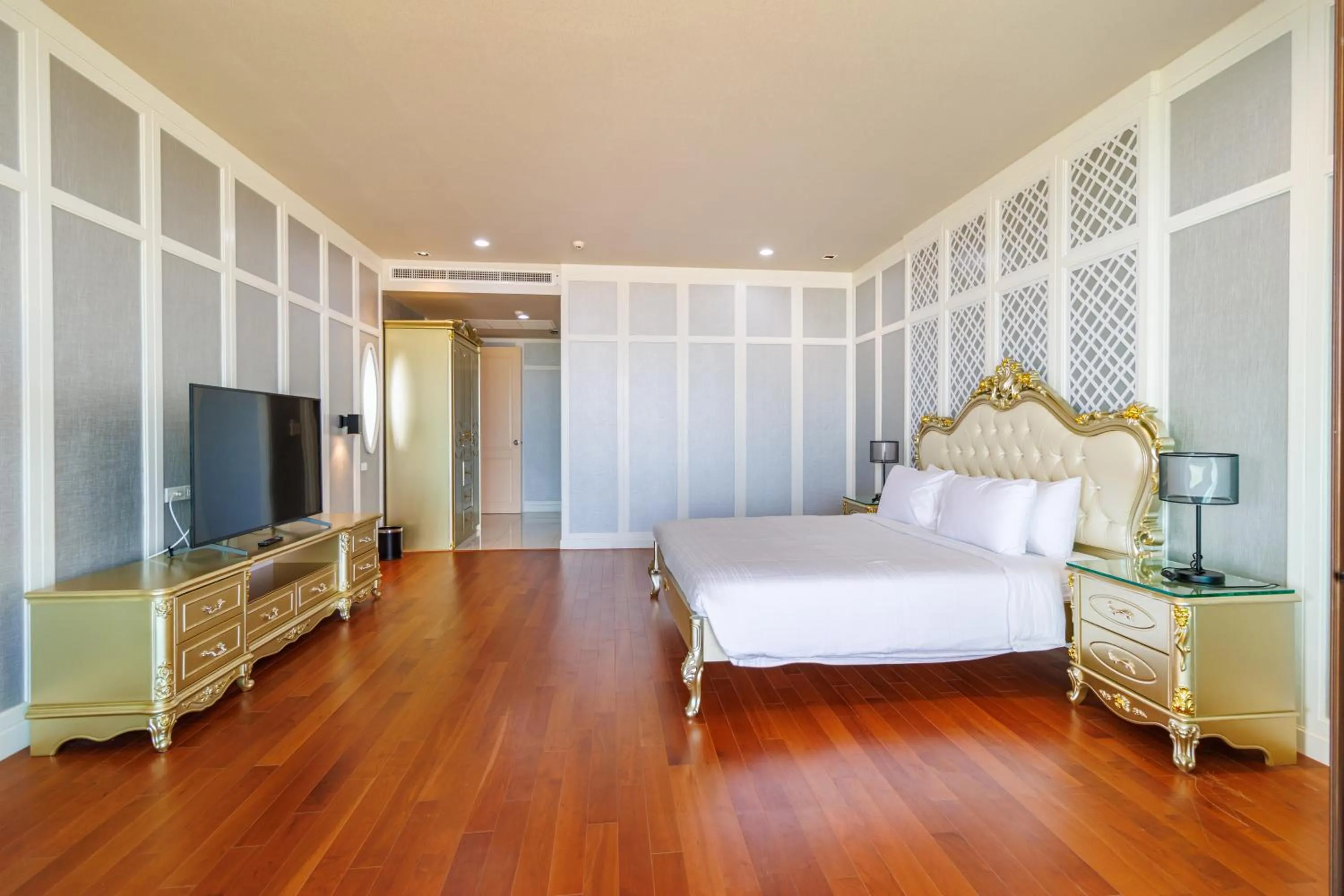 Photo of the whole room in Sea Sand Sun Hua Hin by JC Kevin Hotel & Resort