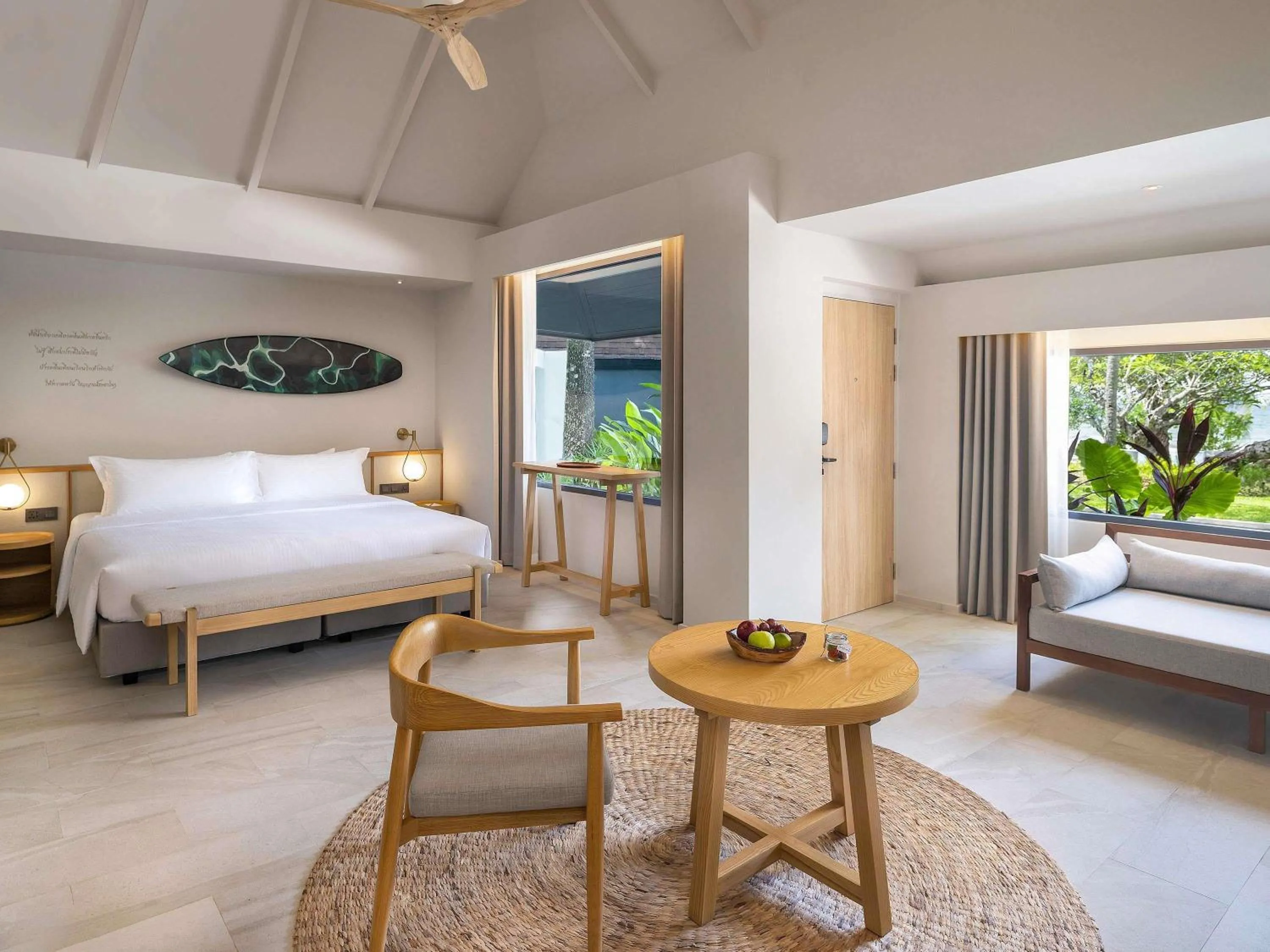 Bedroom, Bed in Mercure Rayong Lomtalay Villas & Resort