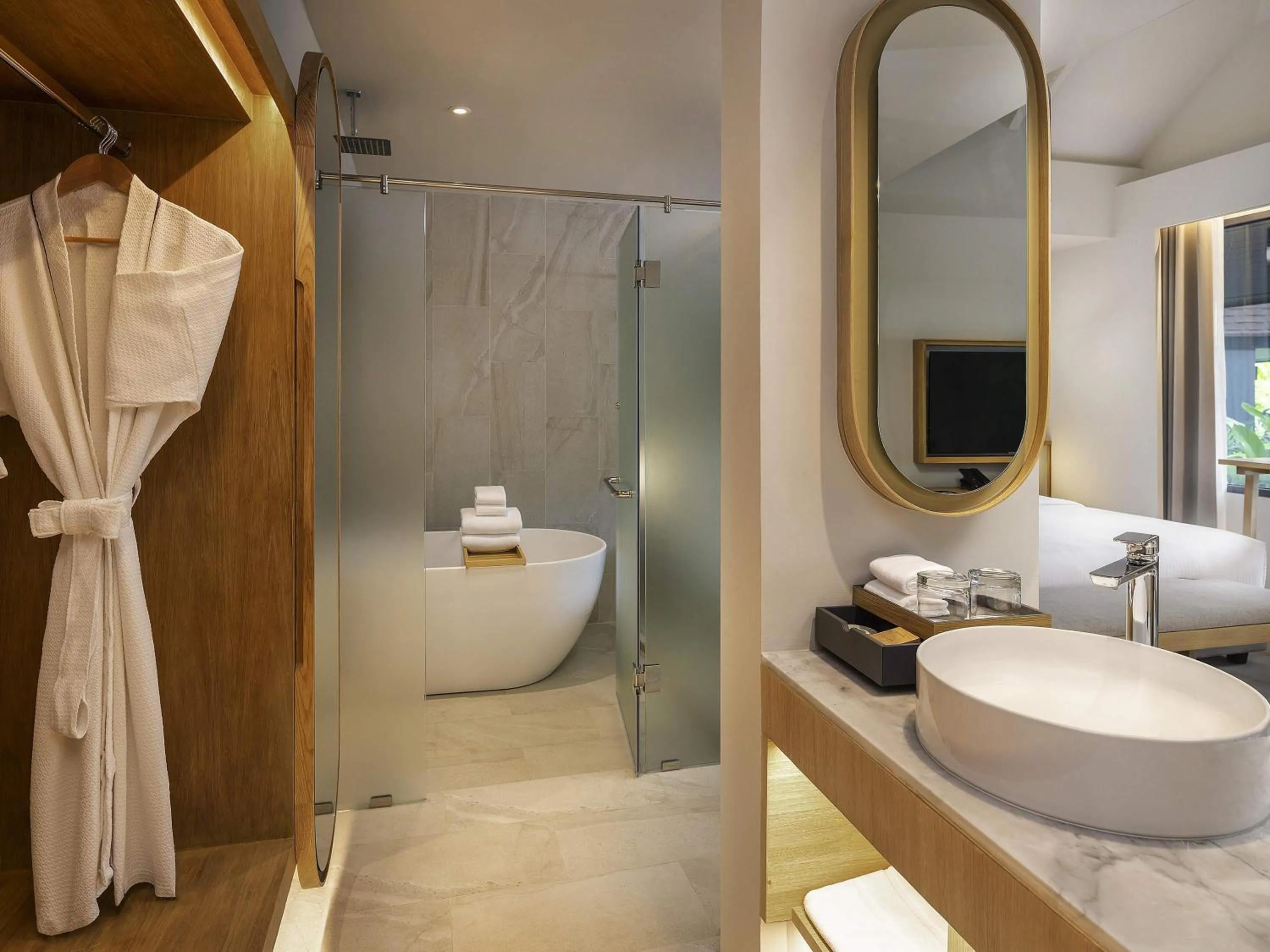 Bedroom in Mercure Rayong Lomtalay Villas & Resort