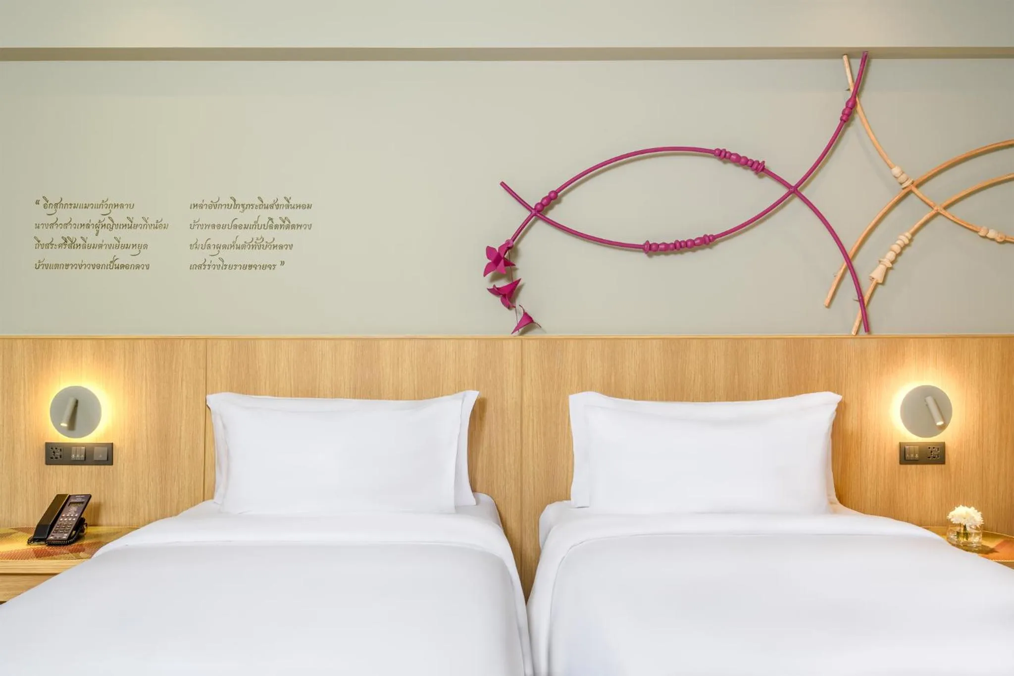 Bed in Mercure Rayong Lomtalay Villas & Resort