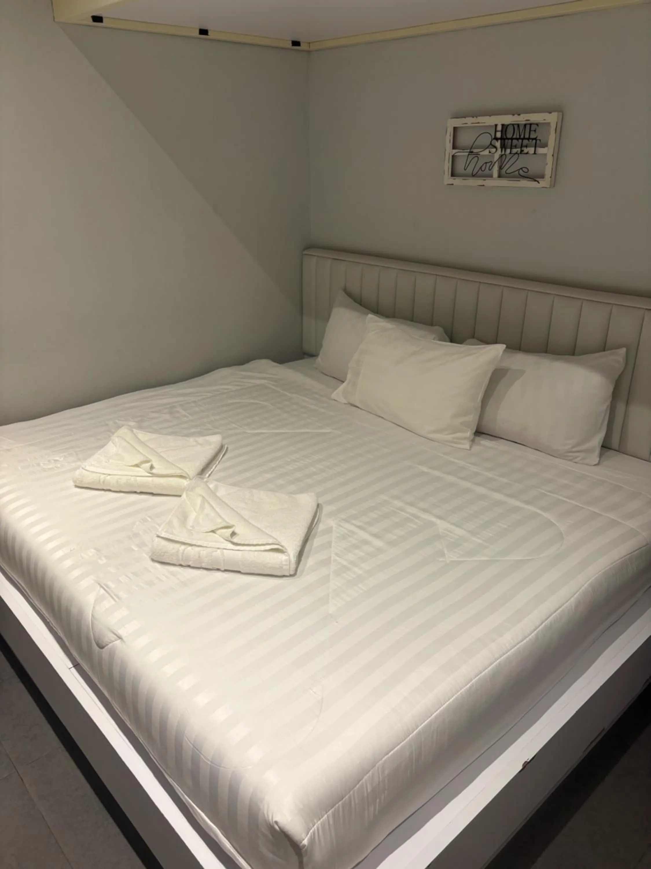 Bed in Icon Hotel Hatyai