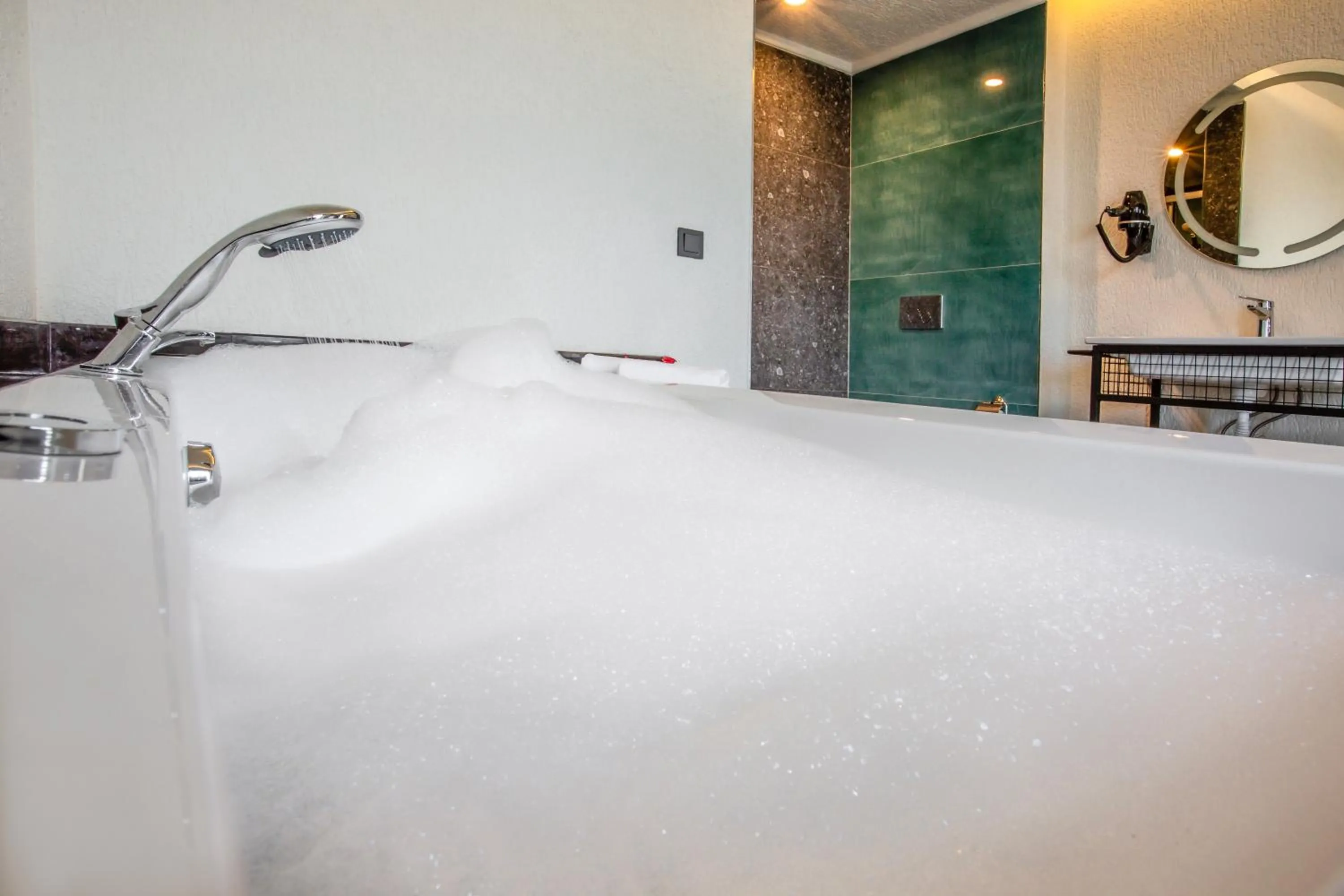 Bathroom in NEHİR OTEL