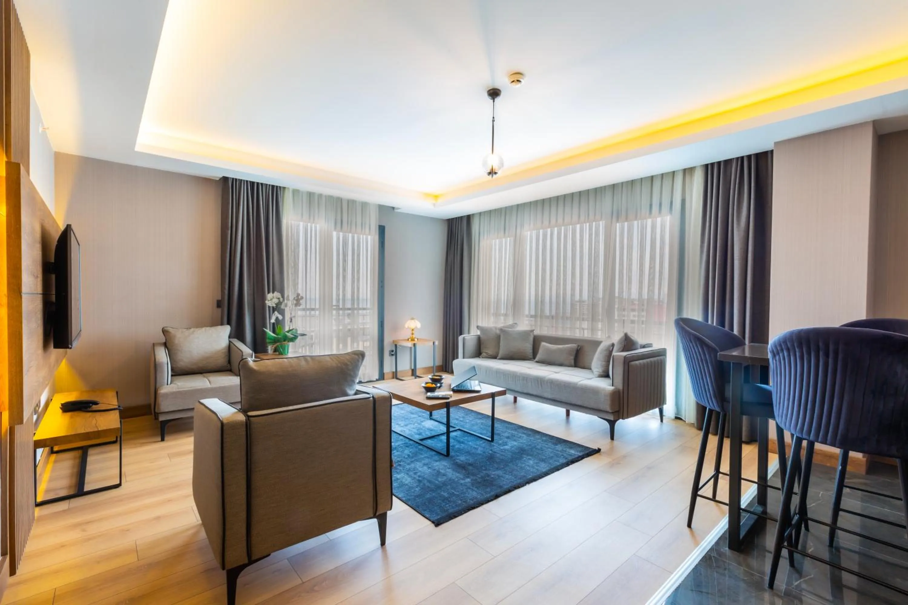 TV and multimedia in NEHİR OTEL