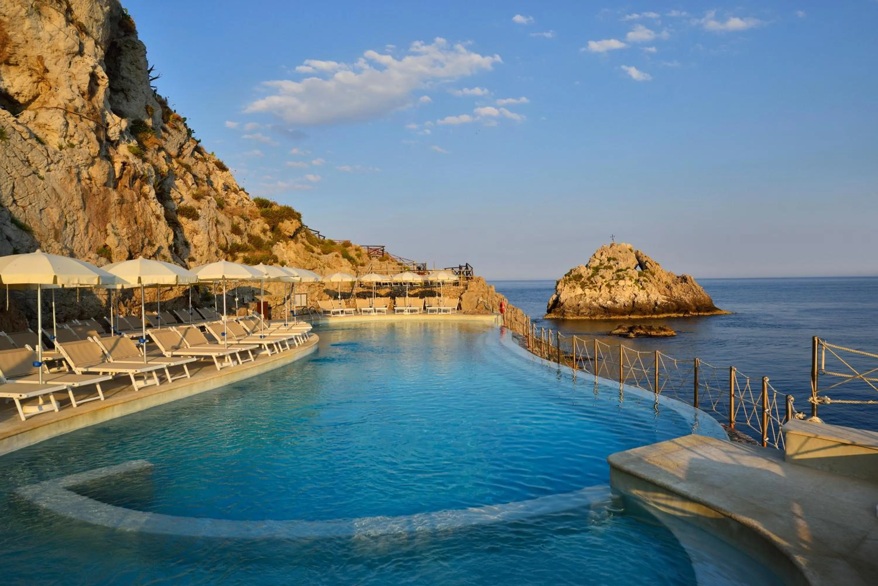 Swimming pool in UNA Hotels Capotaormina