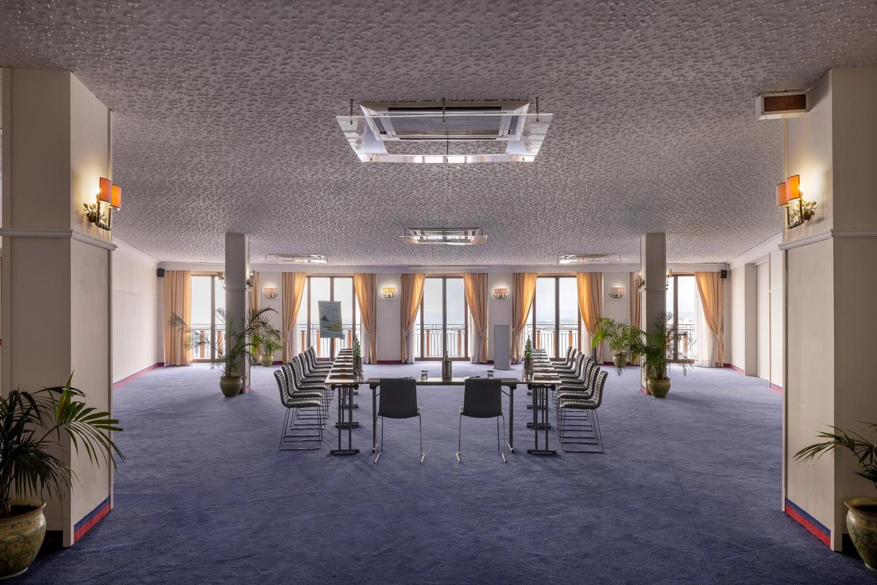 Business facilities in UNA Hotels Capotaormina