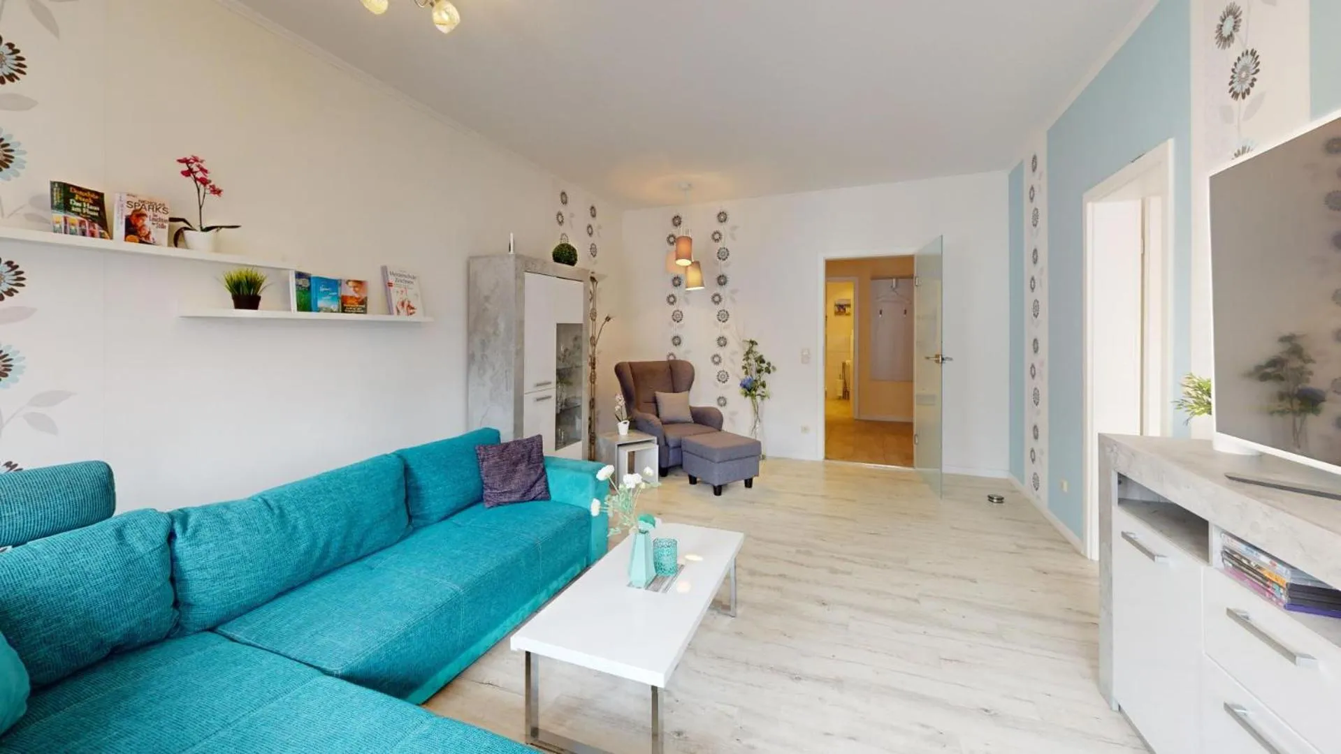 TV and multimedia in Apartments am Sund