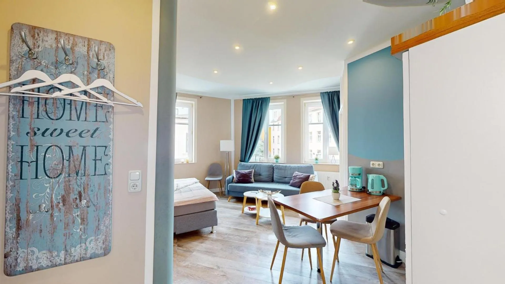 Living room, Bed in Apartments am Sund