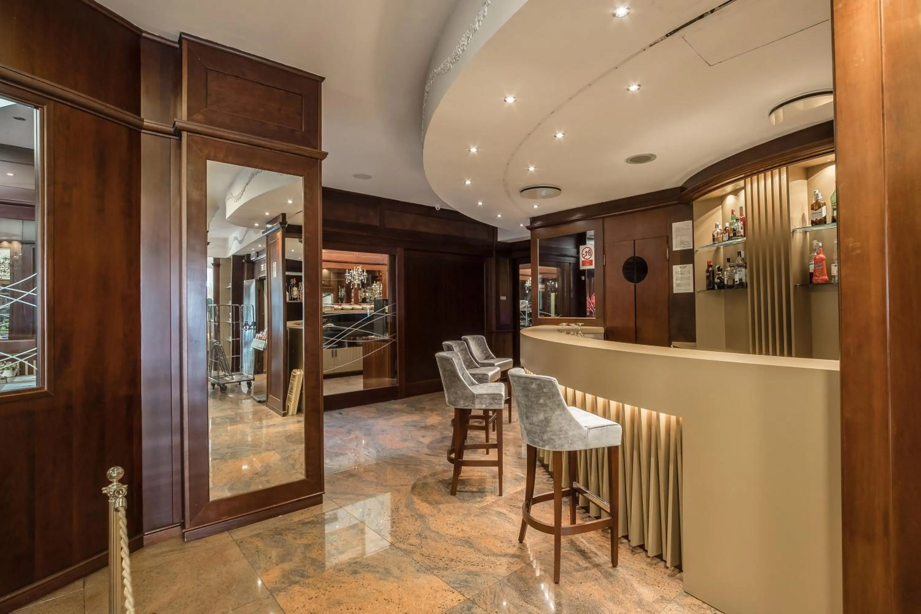 Lounge or bar in Hotel Mythos