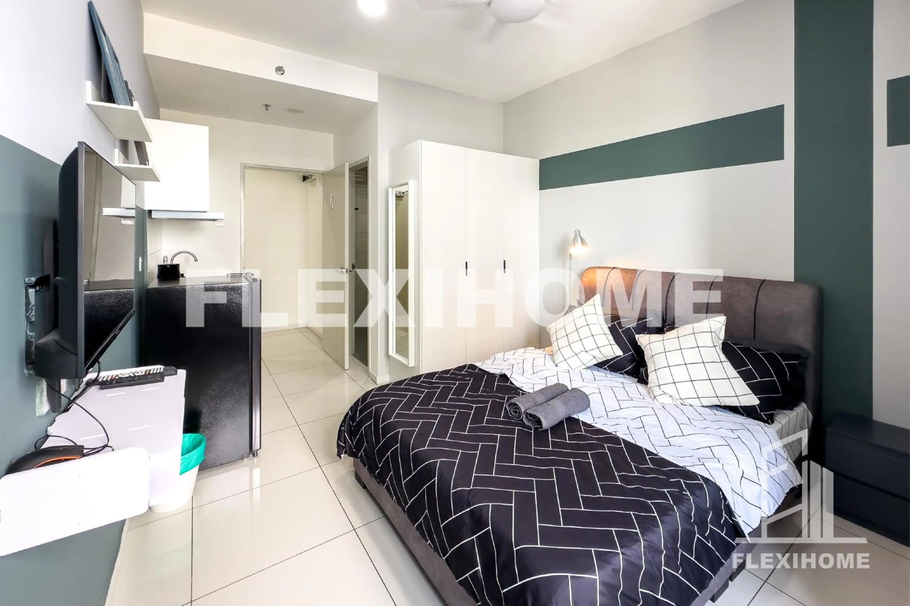 Bed in KLIA-KLIA 2, Comfy Studio, Horizon Suites Sepang-Dengkil by Flexihome-MY