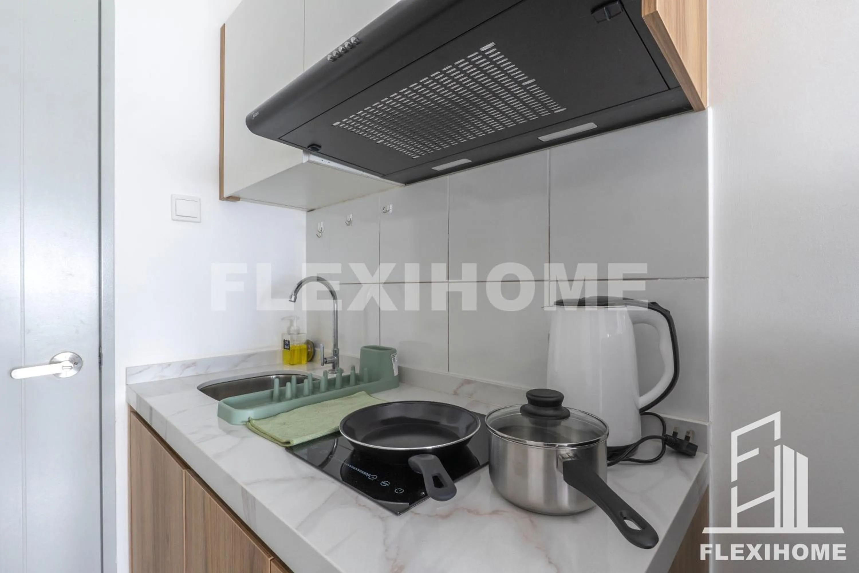 KLIA-KLIA 2, Comfy Studio, Horizon Suites Sepang-Dengkil by Flexihome-MY