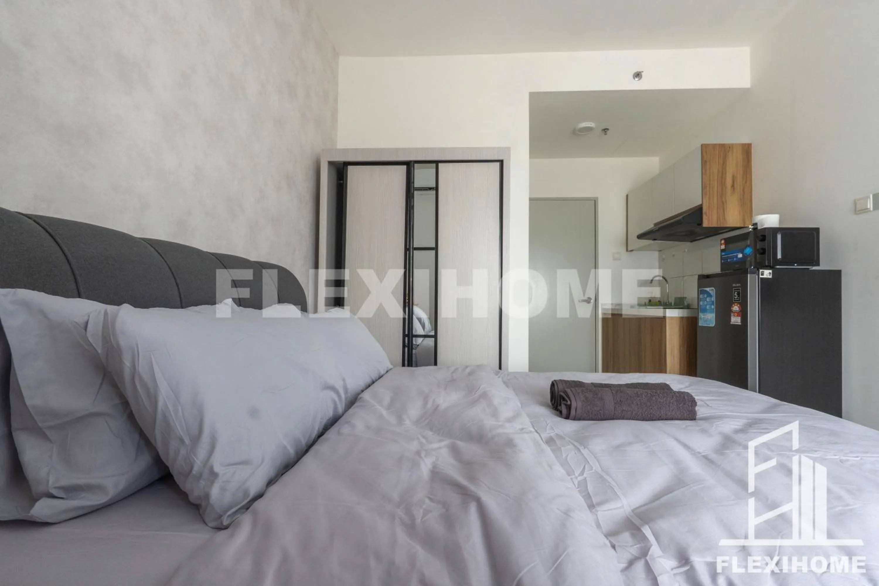 Bed in KLIA-KLIA 2, Comfy Studio, Horizon Suites Sepang-Dengkil by Flexihome-MY