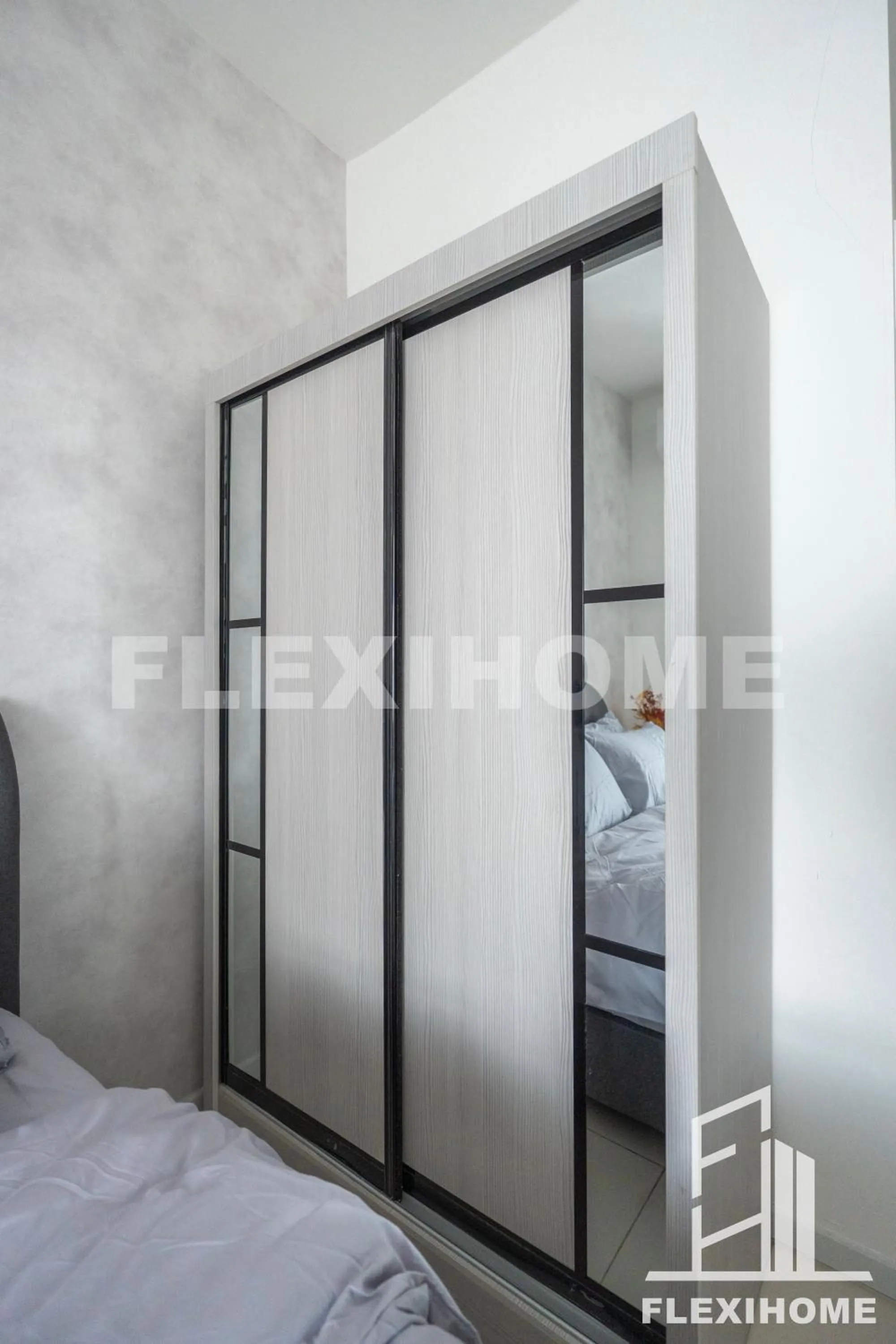 Bed in KLIA-KLIA 2, Comfy Studio, Horizon Suites Sepang-Dengkil by Flexihome-MY