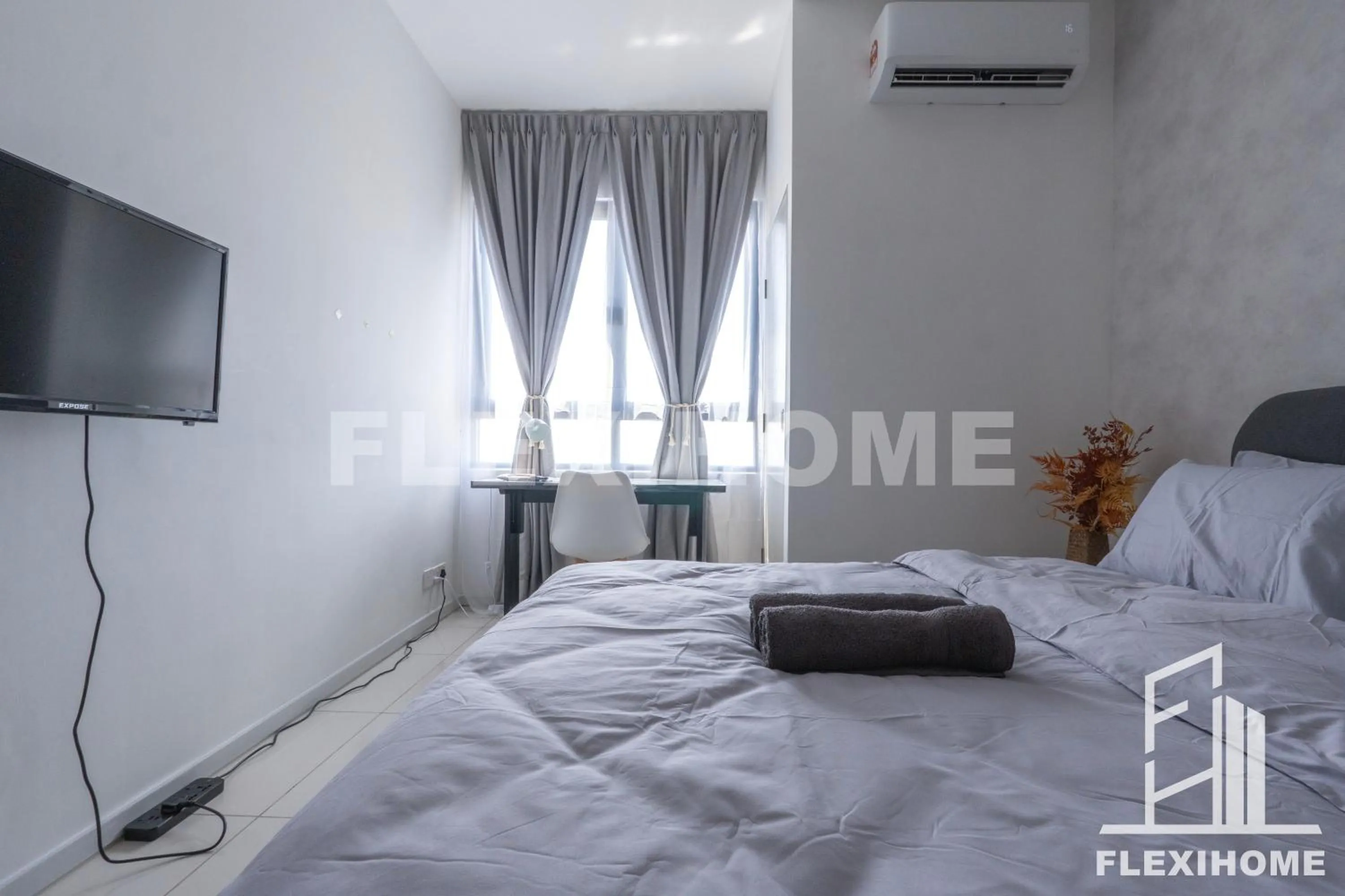 Bed in KLIA-KLIA 2, Comfy Studio, Horizon Suites Sepang-Dengkil by Flexihome-MY