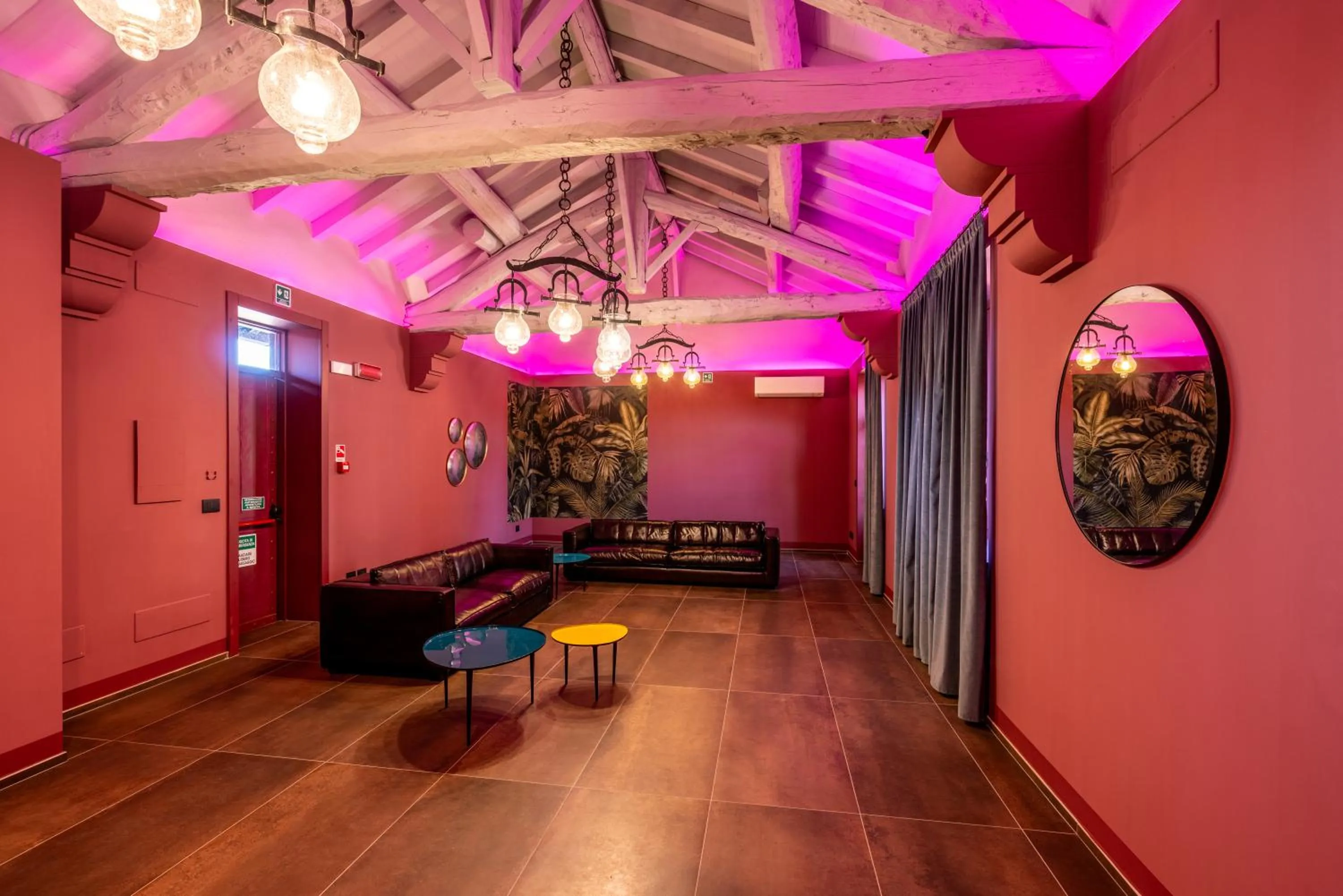 Lounge or bar in Motel Hotel Charlie