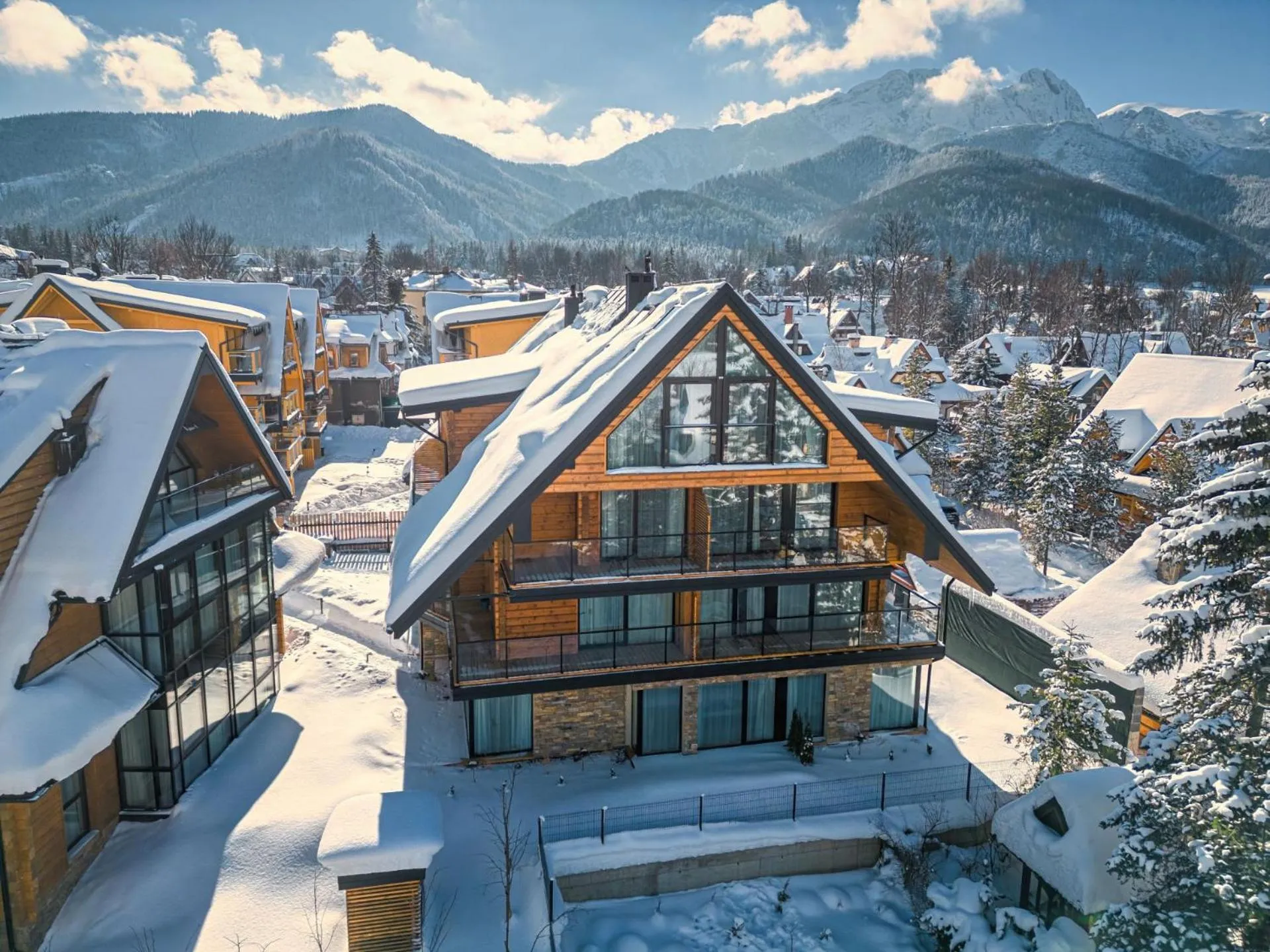 Property building in Lipowy Dwór